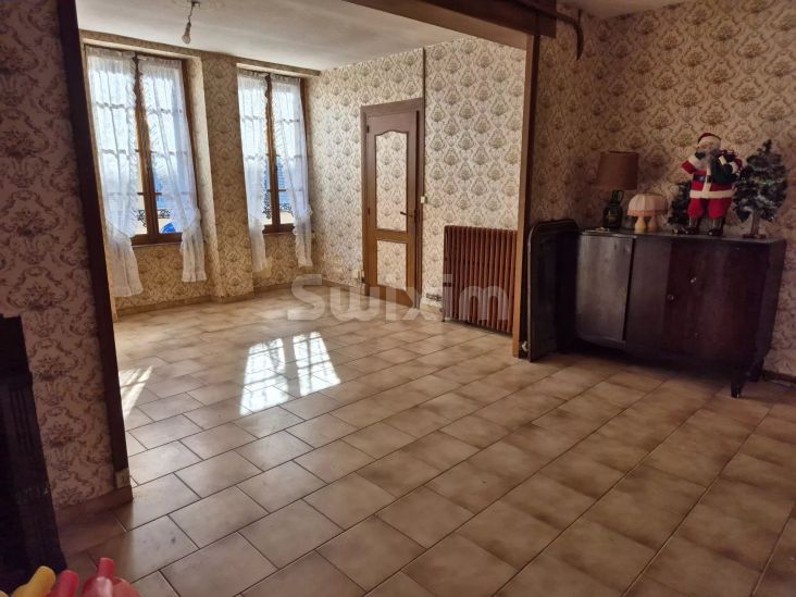 Vente Immeuble Lormes 11 Pièces 264 m²