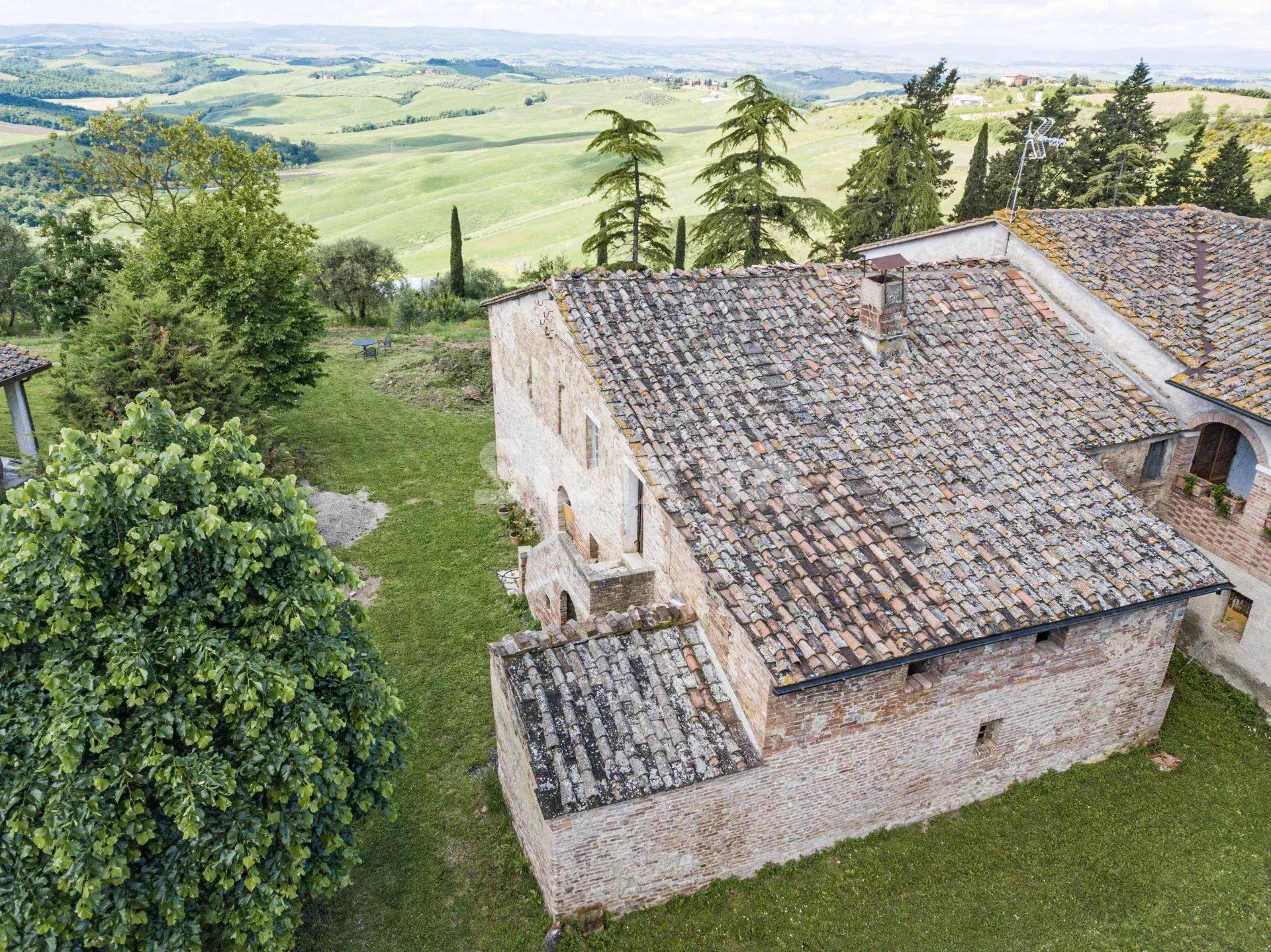haus 7 Zimmer zum verkauf auf Castelnuovo Berardenga (53019)