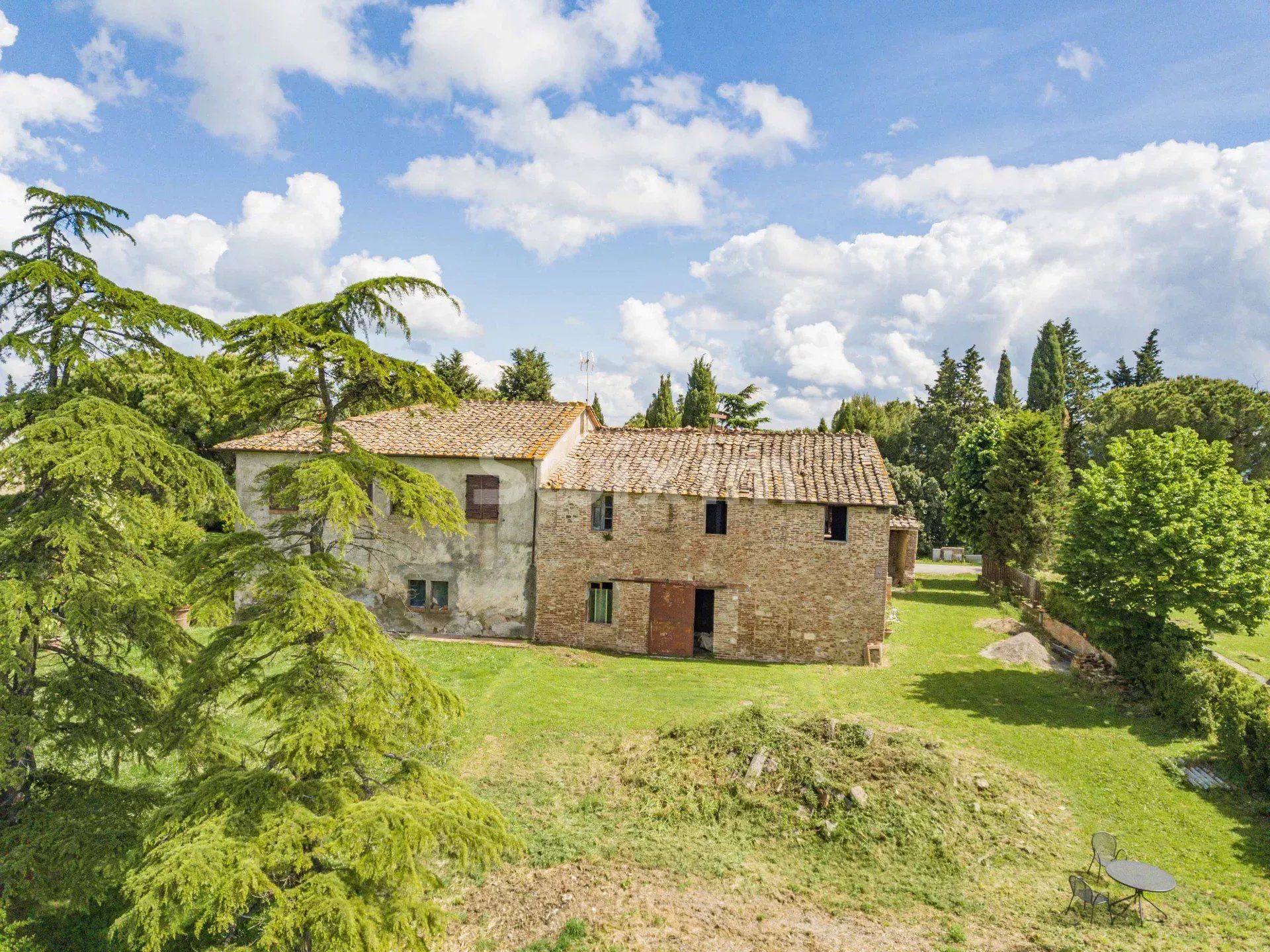 haus 7 Zimmer zum verkauf auf Castelnuovo Berardenga (53019)