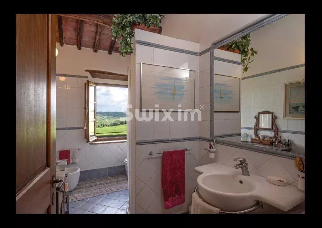 maison 6 Pièces en vente sur Castelnuovo Berardenga (53019)