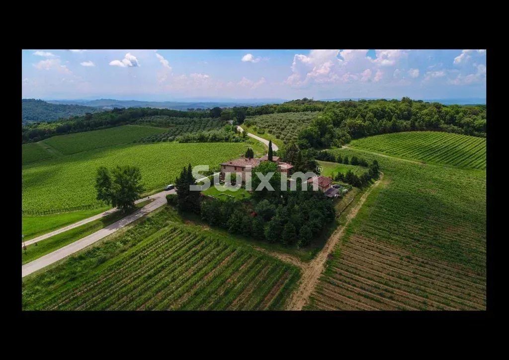 maison 6 Pièces en vente sur Castelnuovo Berardenga (53019)