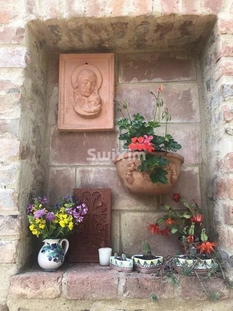 maison 6 Pièces en vente sur Castelnuovo Berardenga (53019)