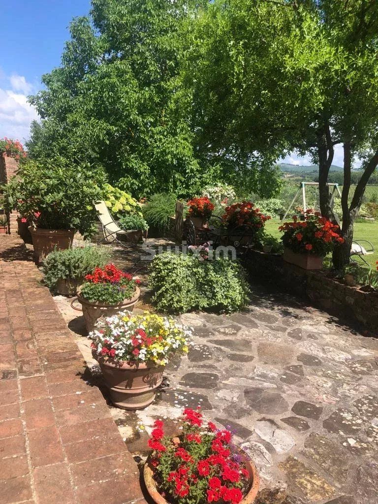 casa 6 Camere in vendita su Castelnuovo Berardenga (53019)