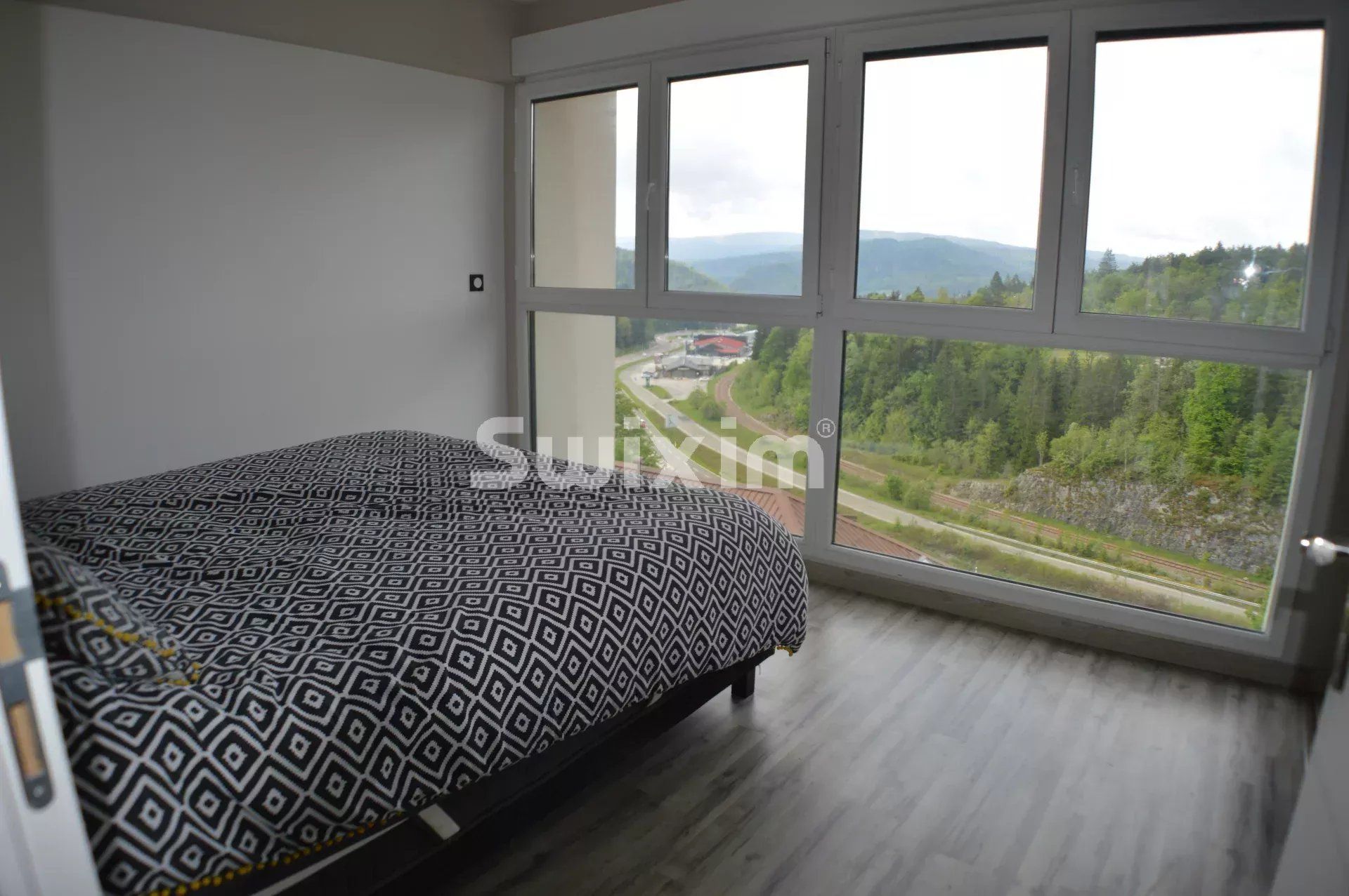 appartamento 4 Camere in vendita su Morbier (39400)