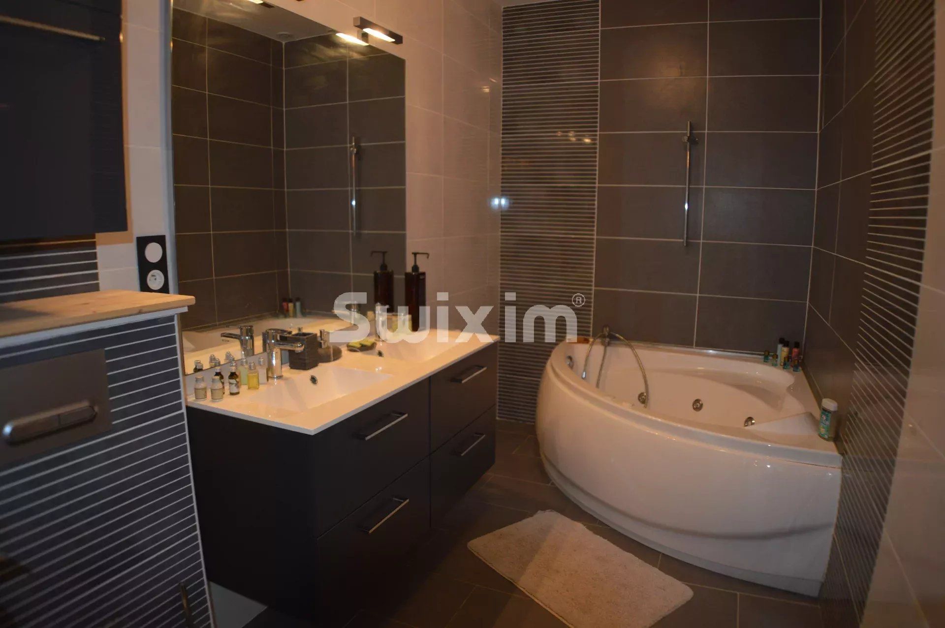 appartamento 4 Camere in vendita su Morbier (39400)