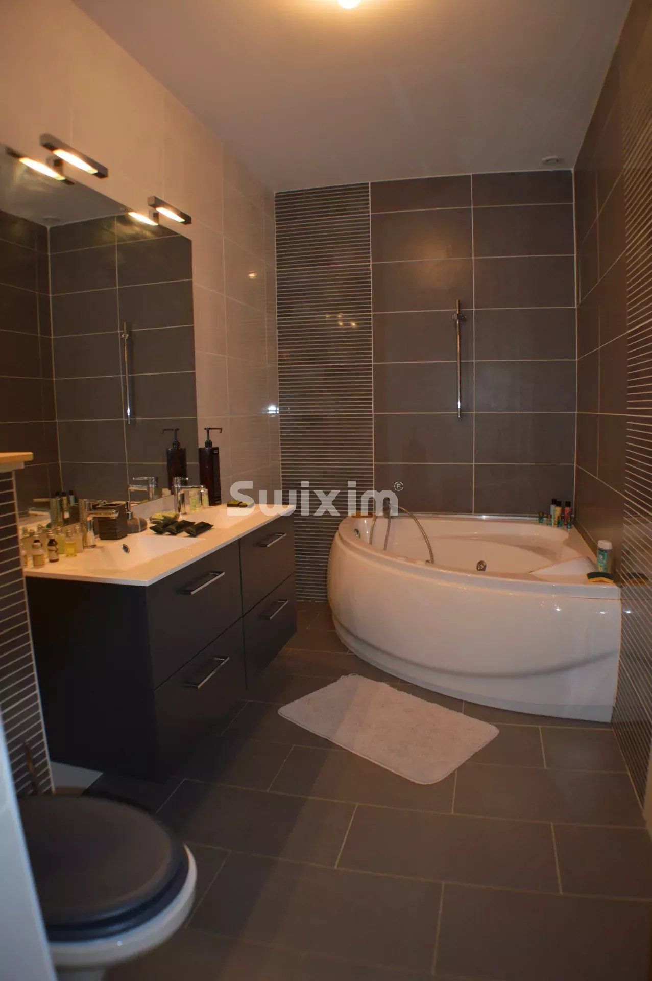 appartamento 4 Camere in vendita su Morbier (39400)