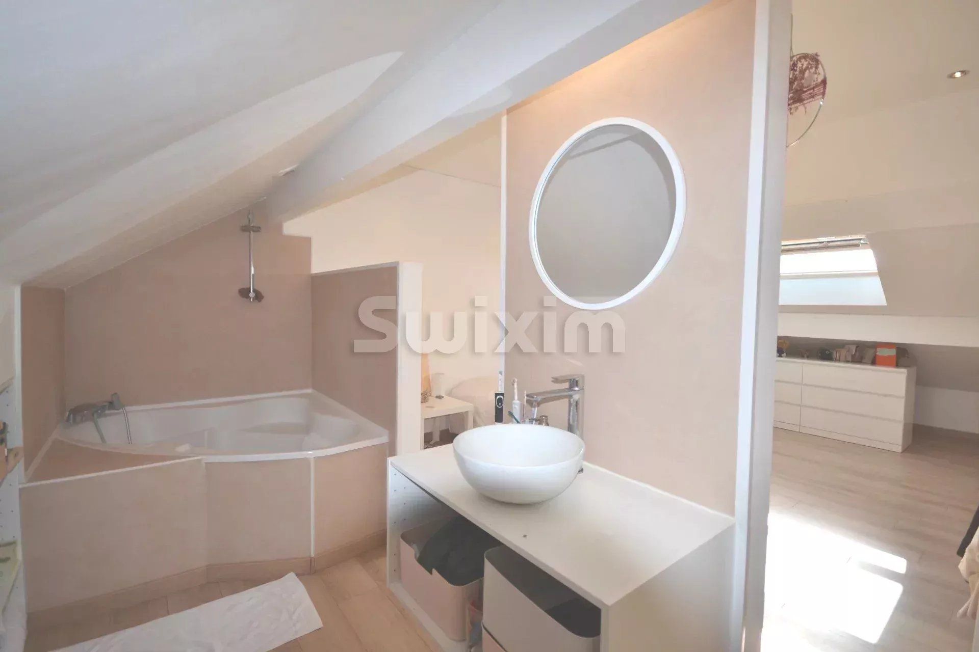 propiedad 5 Salas en venta en Vaulx (74150)