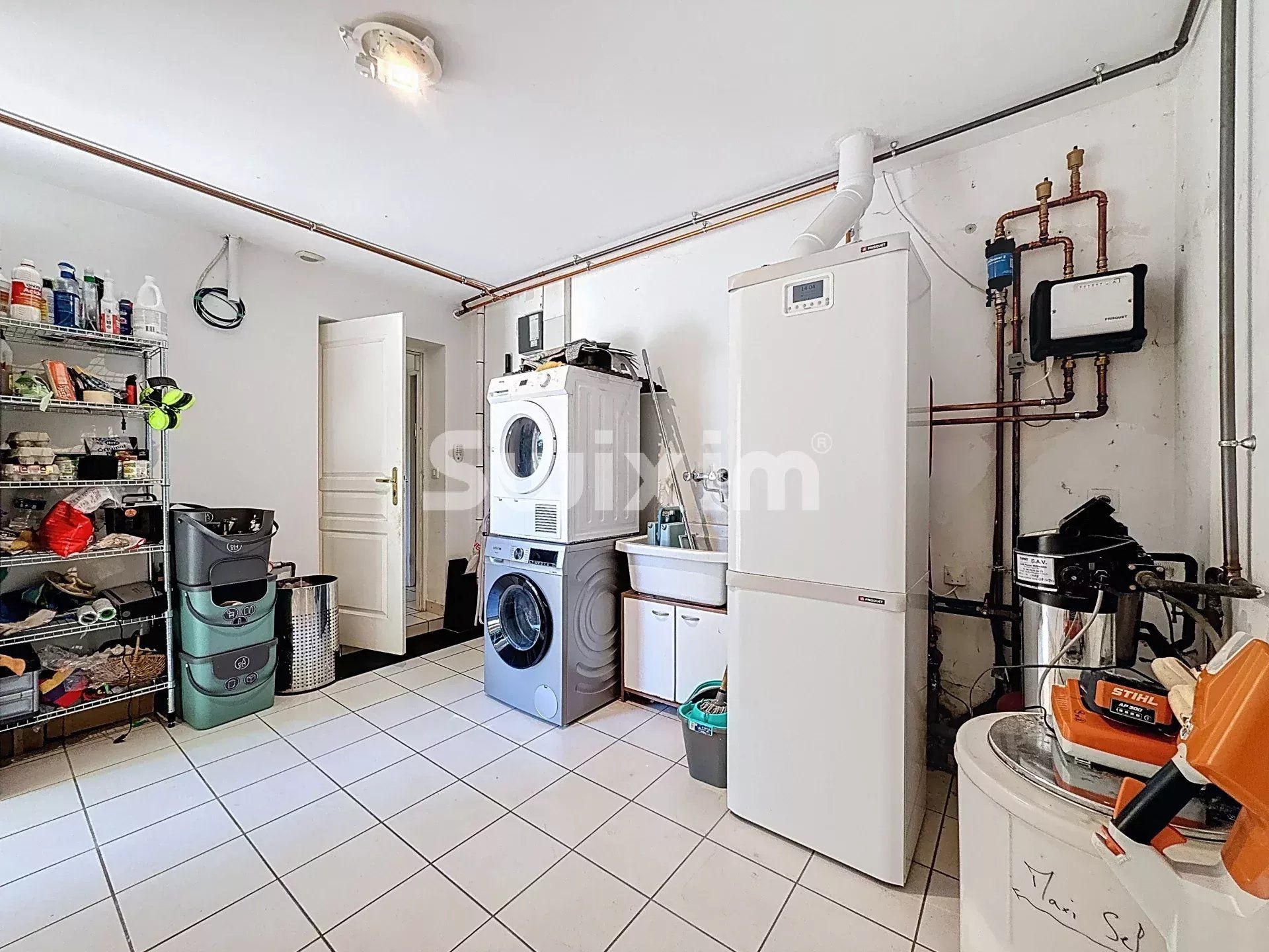 casa 8 Camere in vendita su Gex (01170)