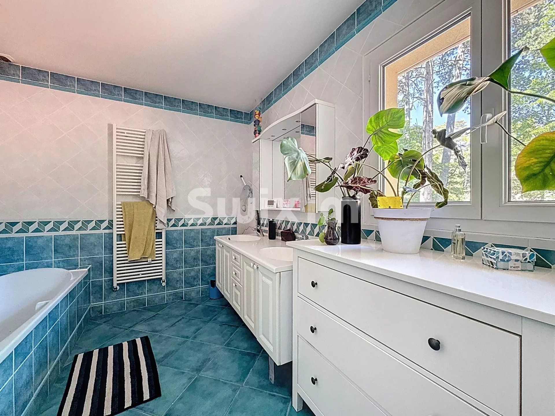 casa 8 Camere in vendita su Gex (01170)