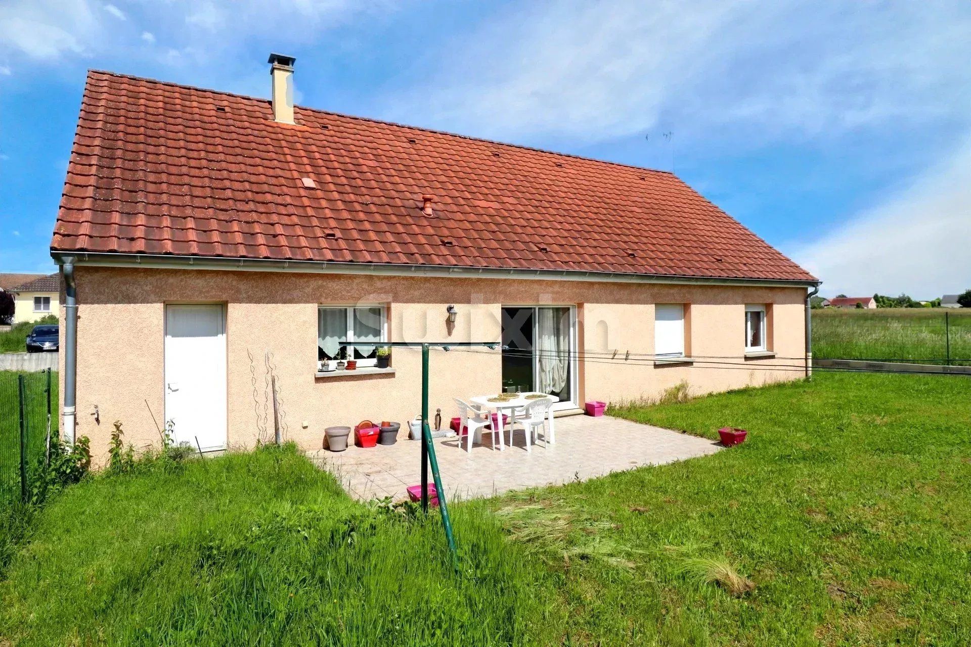 casa 6 Camere in vendita su Saint-Marcel (71380)