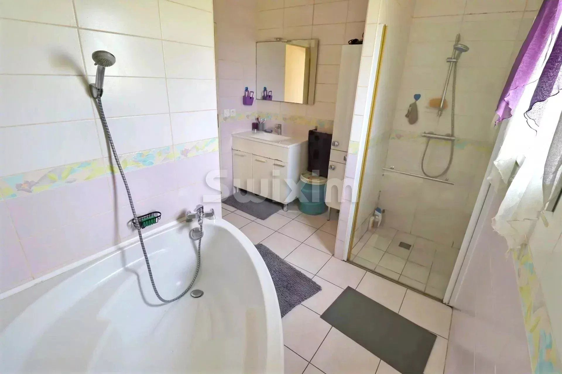 casa 6 Camere in vendita su Saint-Marcel (71380)