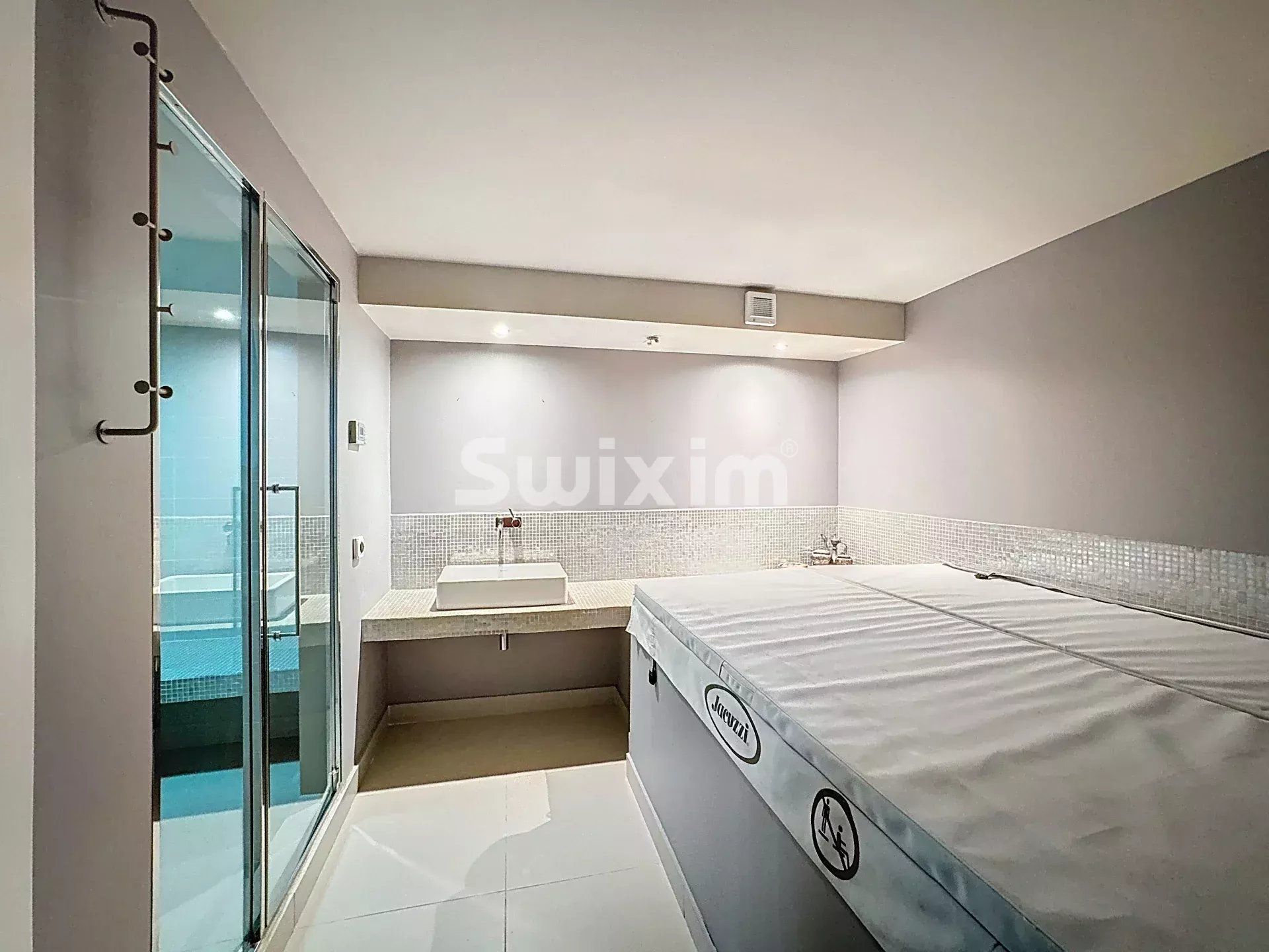 villa 6 Pièces en vente sur Troinex (1256)