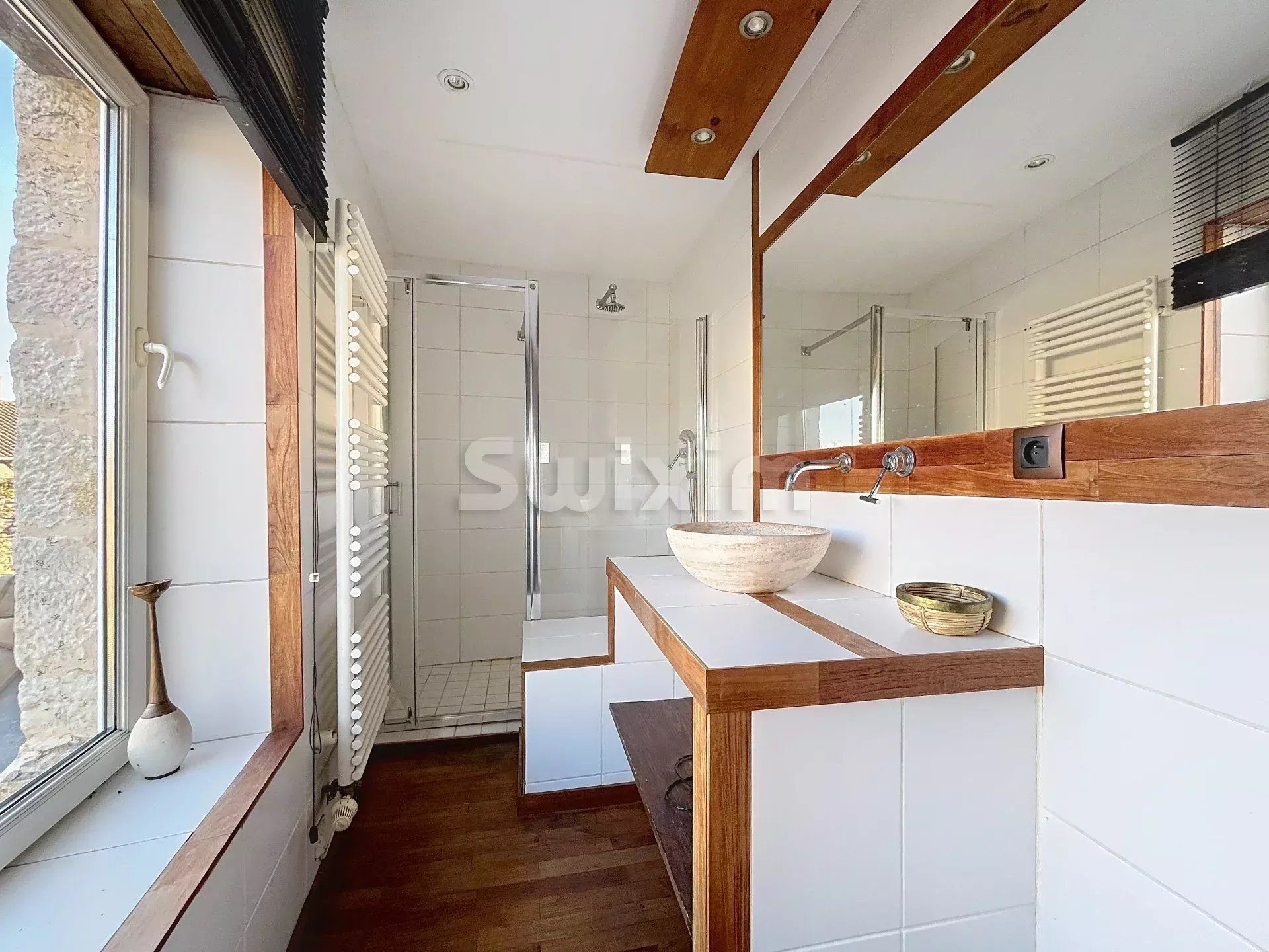 house 12 Rooms for sale on Montbellet (71260)