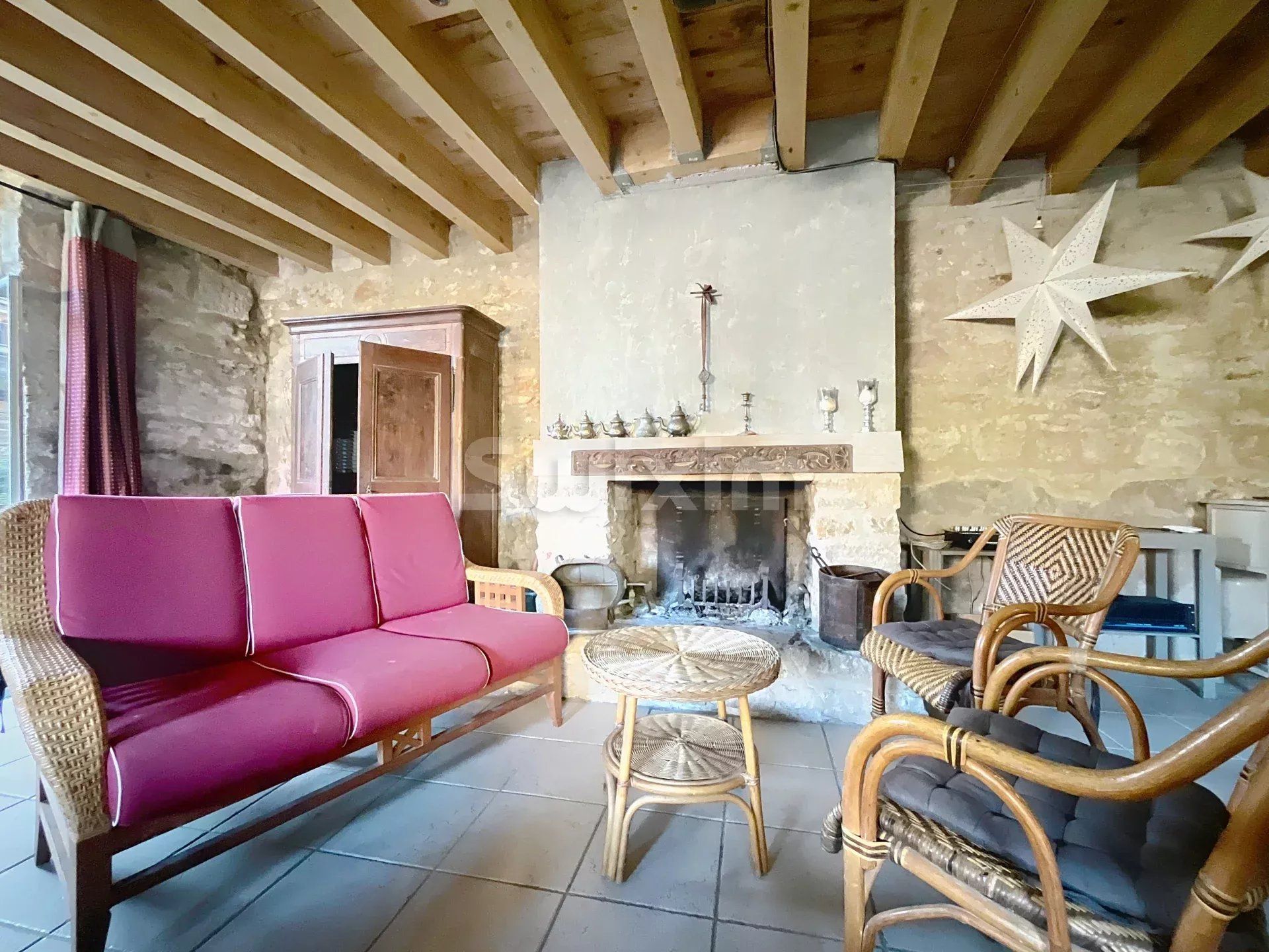 house 12 Rooms for sale on Montbellet (71260)