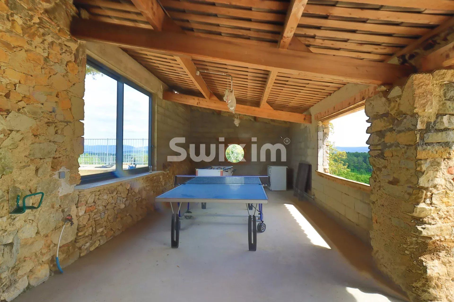 propriété 32 Pièces en vente sur Vagnas (07150)