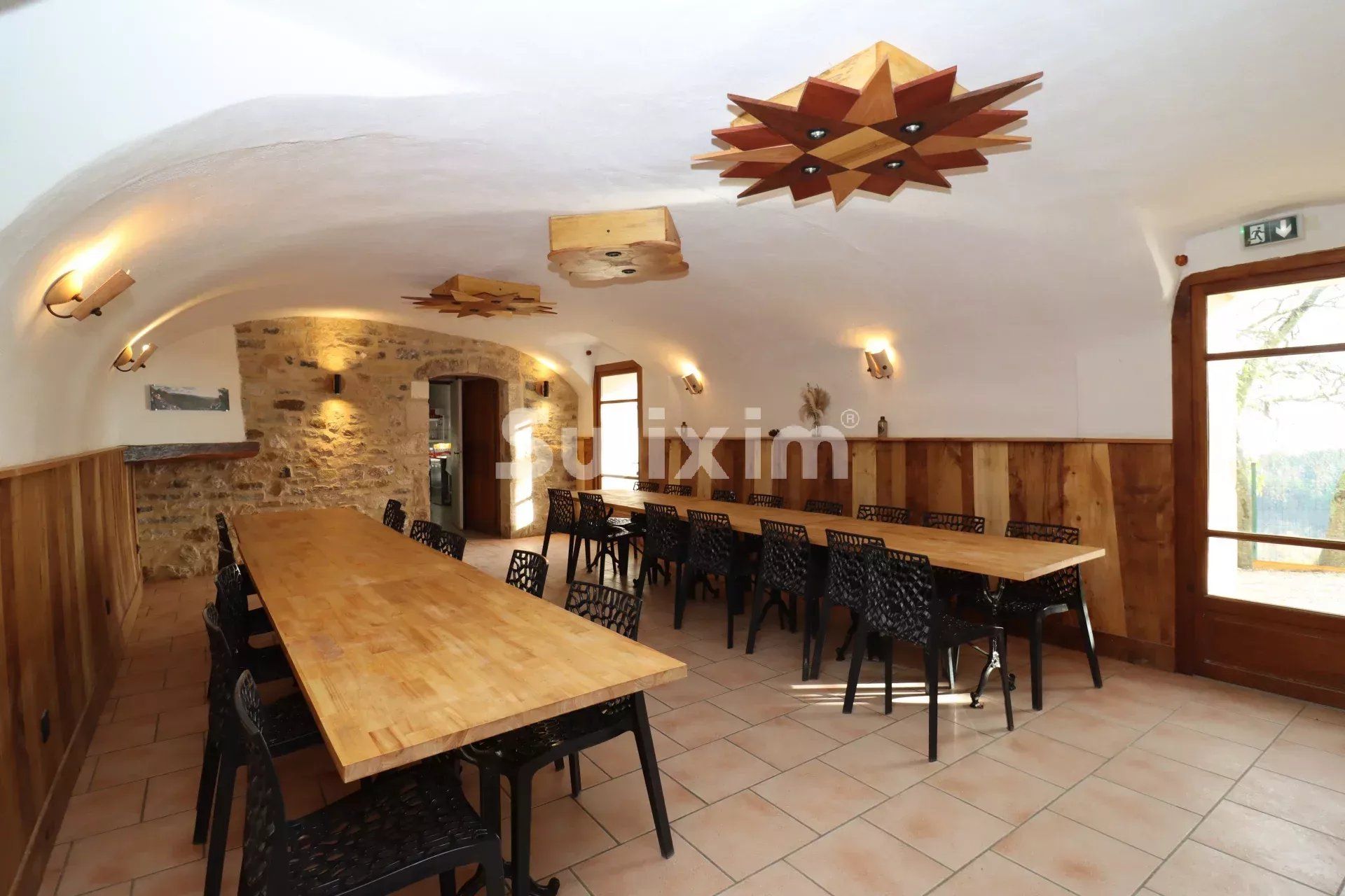 propriété 32 Pièces en vente sur Vagnas (07150)