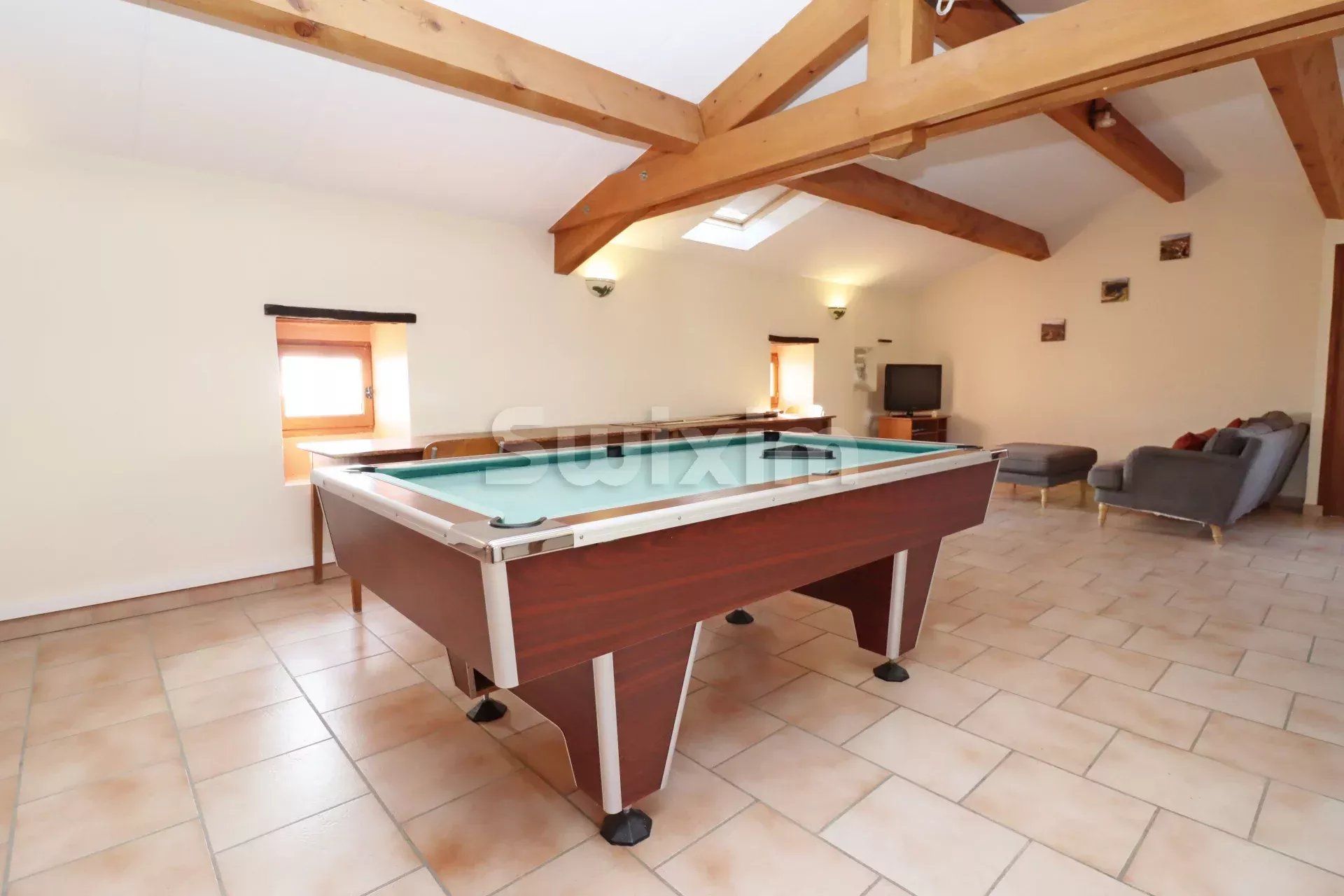 propriété 32 Pièces en vente sur Vagnas (07150)