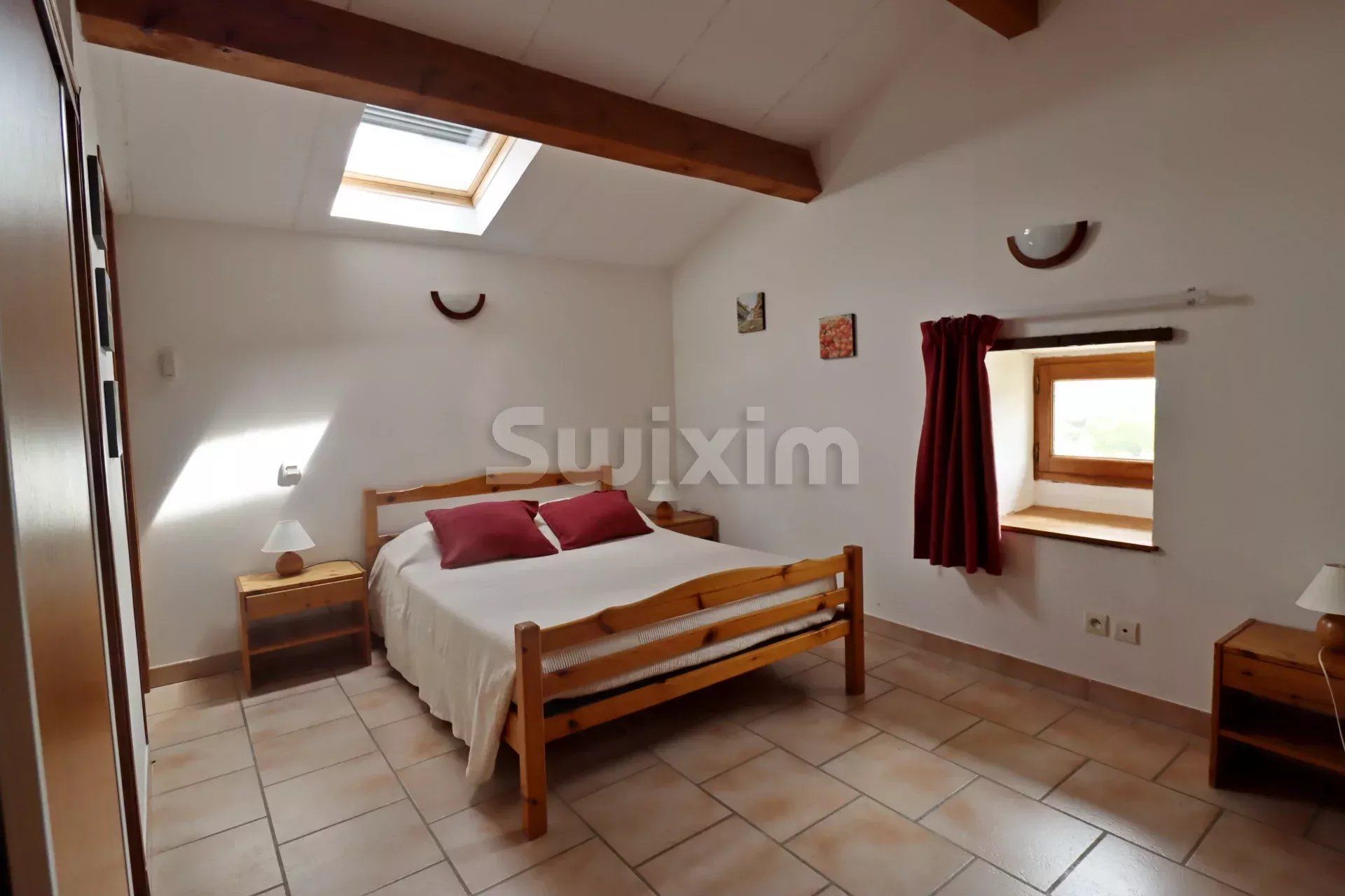 propriété 32 Pièces en vente sur Vagnas (07150)