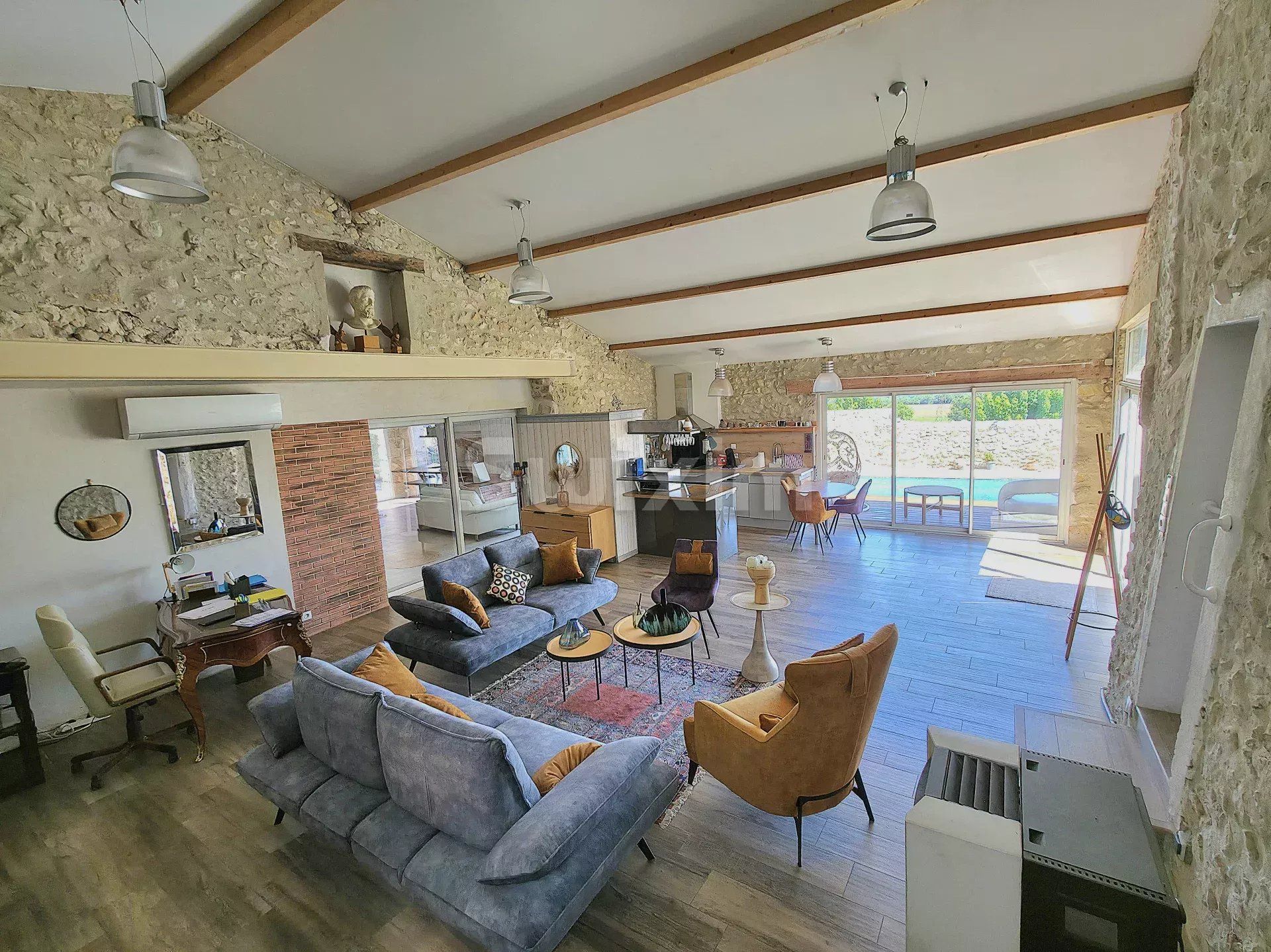 maison 14 Pièces en vente sur Montélimar (26200)