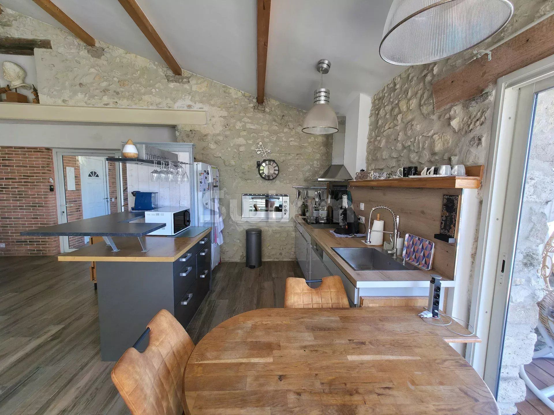 maison 14 Pièces en vente sur Montélimar (26200)