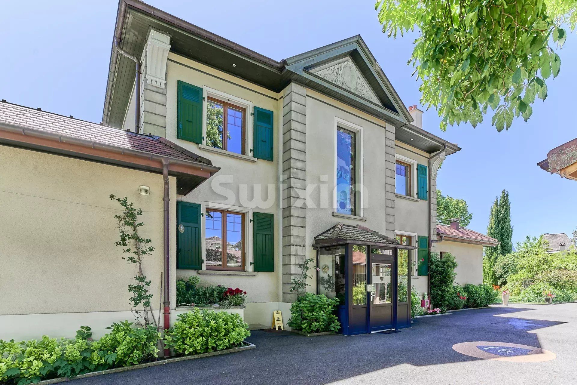 maison 11 Pièces en vente sur Saint-Julien-en-Genevois (74160)