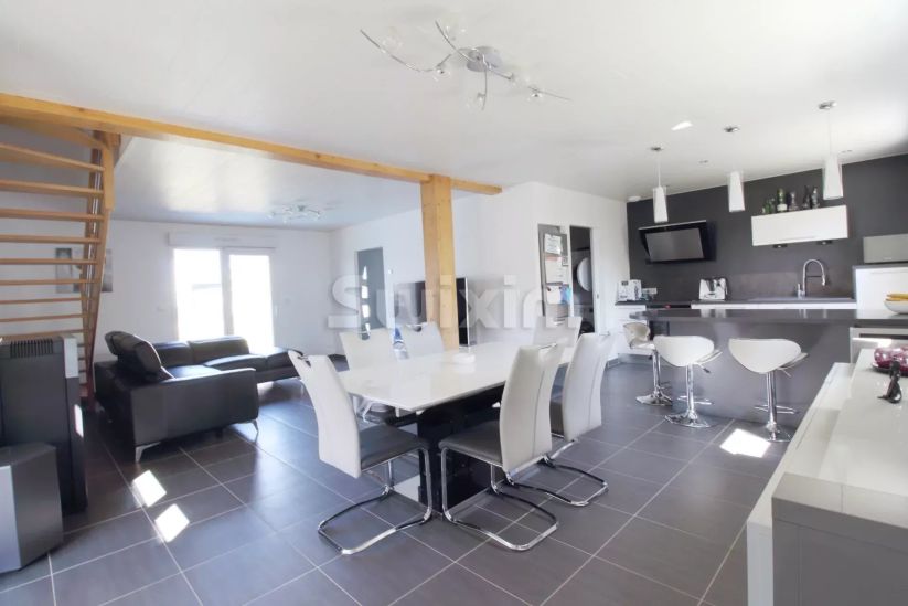 Vente Maison Maîche 5 Pièces 110 m²