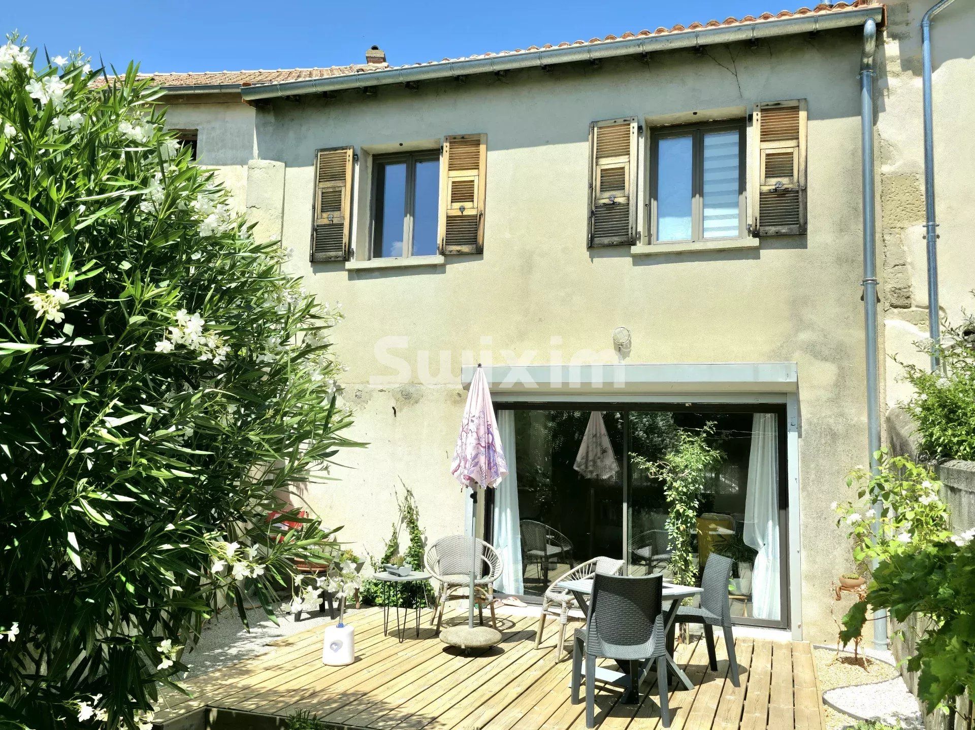 casa 4 Camere in vendita su Valréas (84600)