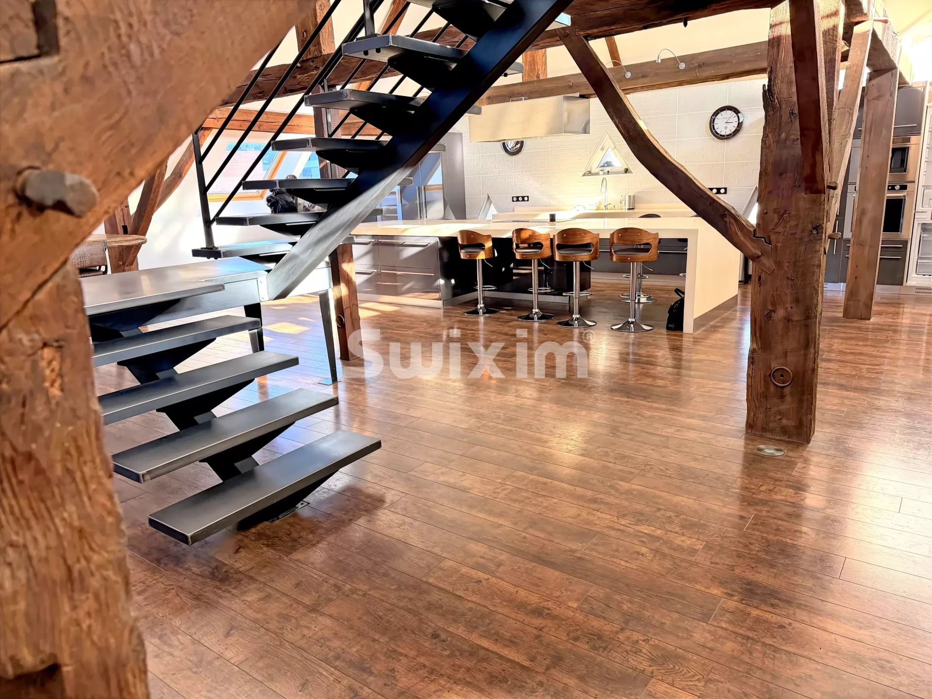 house 6 Rooms for sale on Pringy (74370)