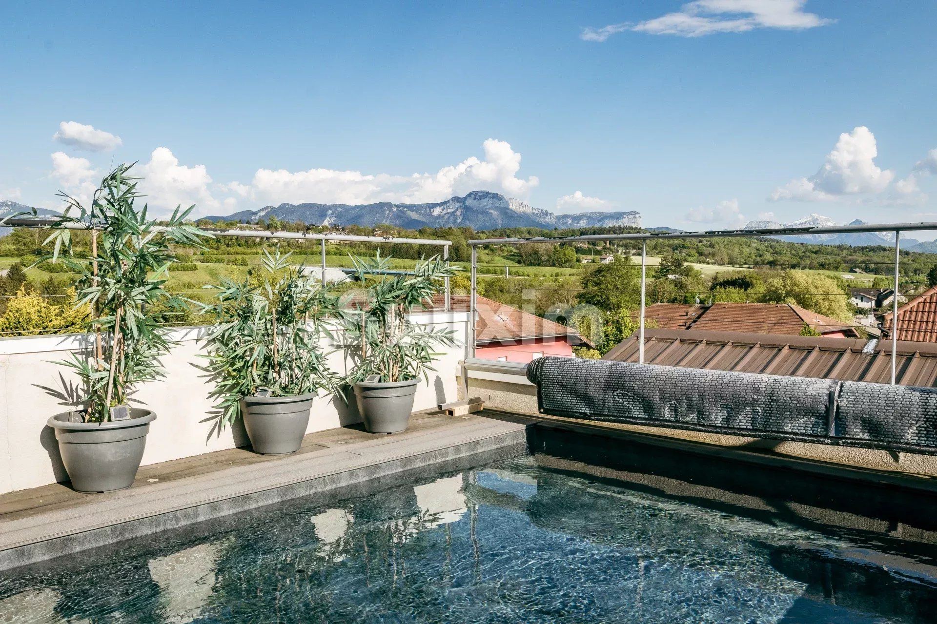 casa 6 Camere in vendita su Pringy (74370)