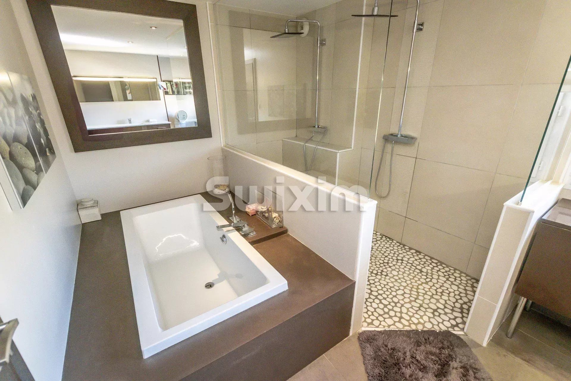 haus 6 Zimmer zum verkauf auf Annecy (74000)