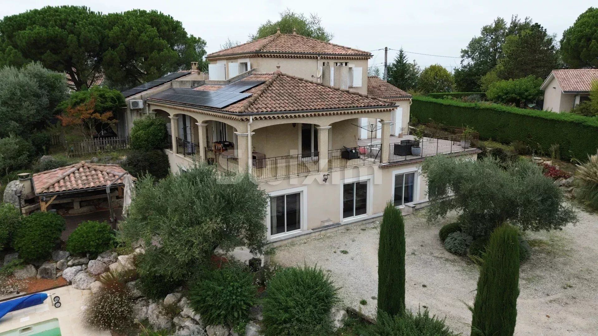 casa 15 Quartos para venda sobre Chatuzange-le-Goubet (26300)