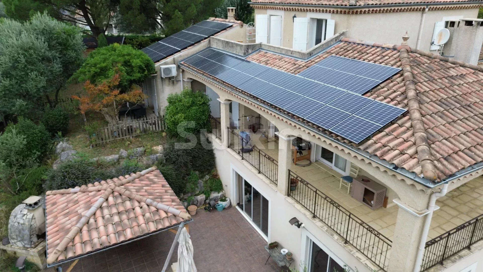 casa 15 Quartos para venda sobre Chatuzange-le-Goubet (26300)