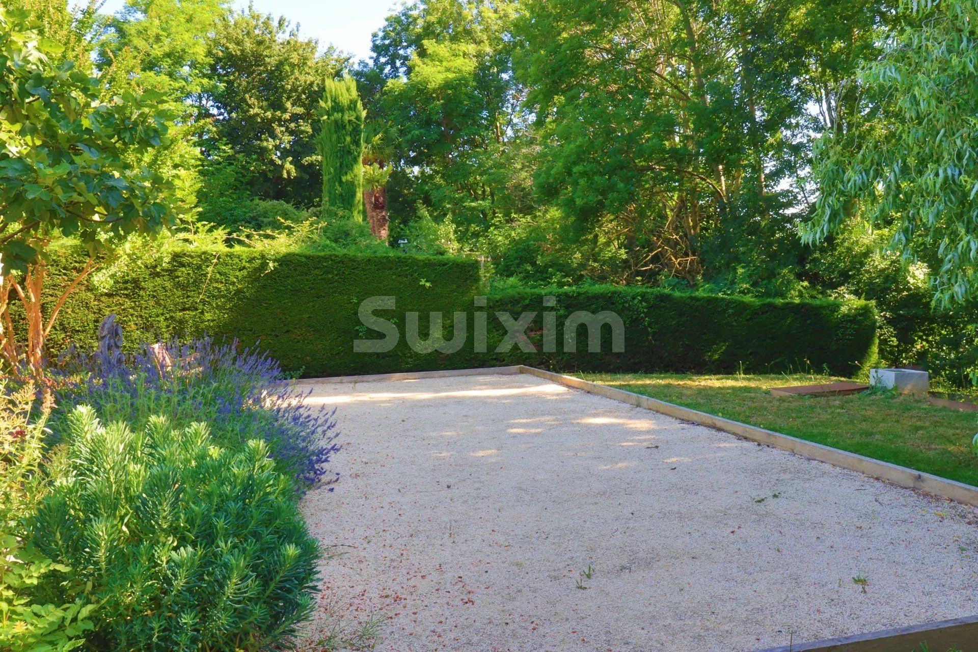 casa 15 Camere in vendita su Chatuzange-le-Goubet (26300)