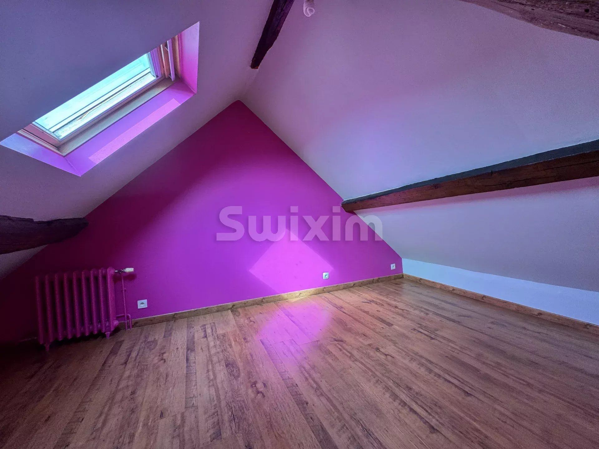 casa 6 Camere in vendita su Montillot (89660)