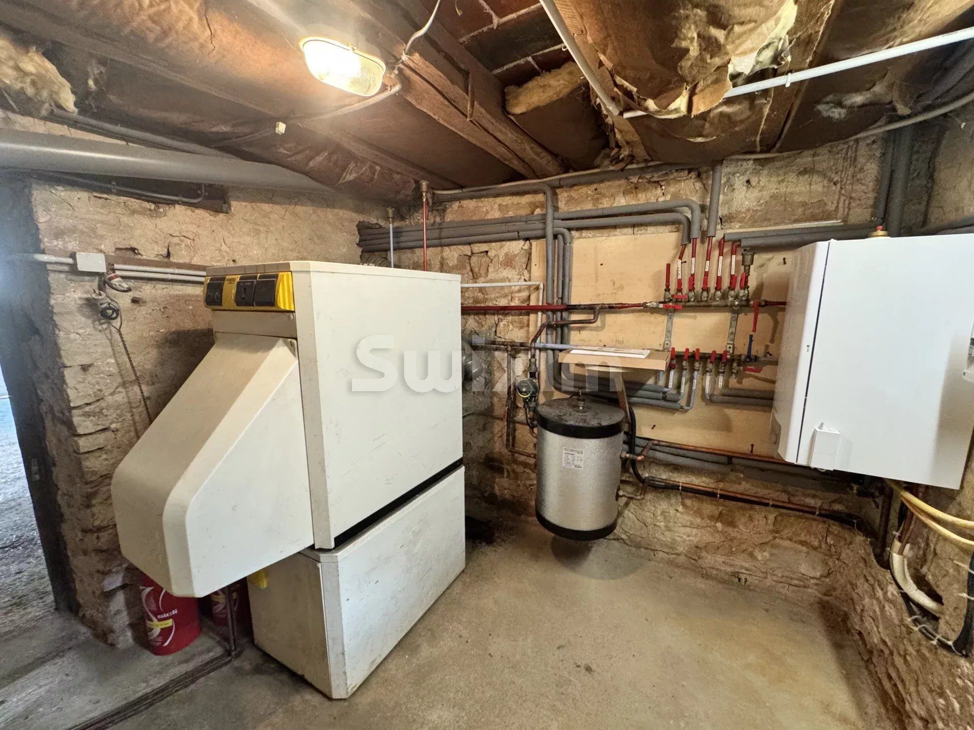 casa 6 Camere in vendita su Montillot (89660)