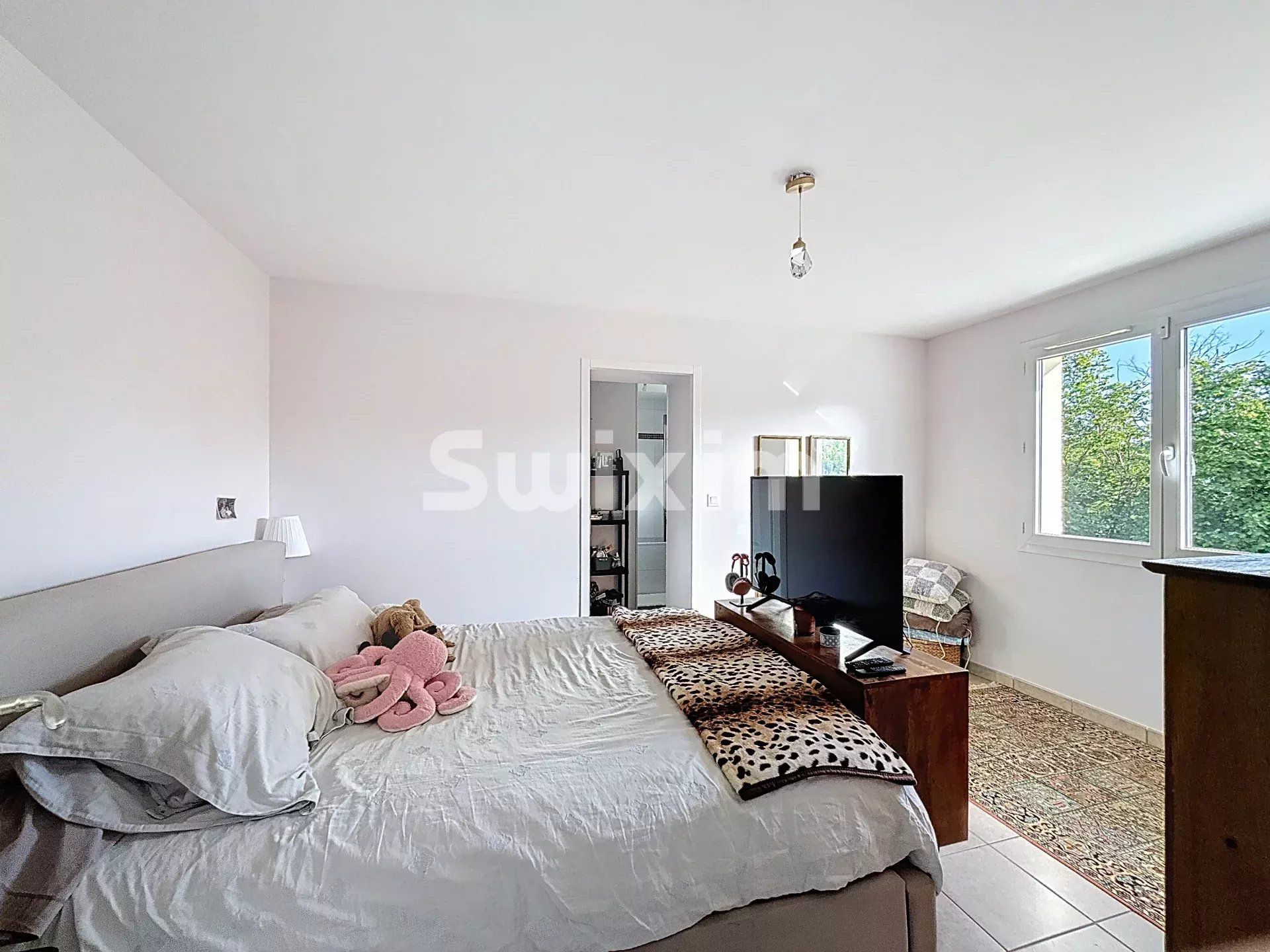 casa 7 Camere in vendita su Prévessin-Moëns (01280)