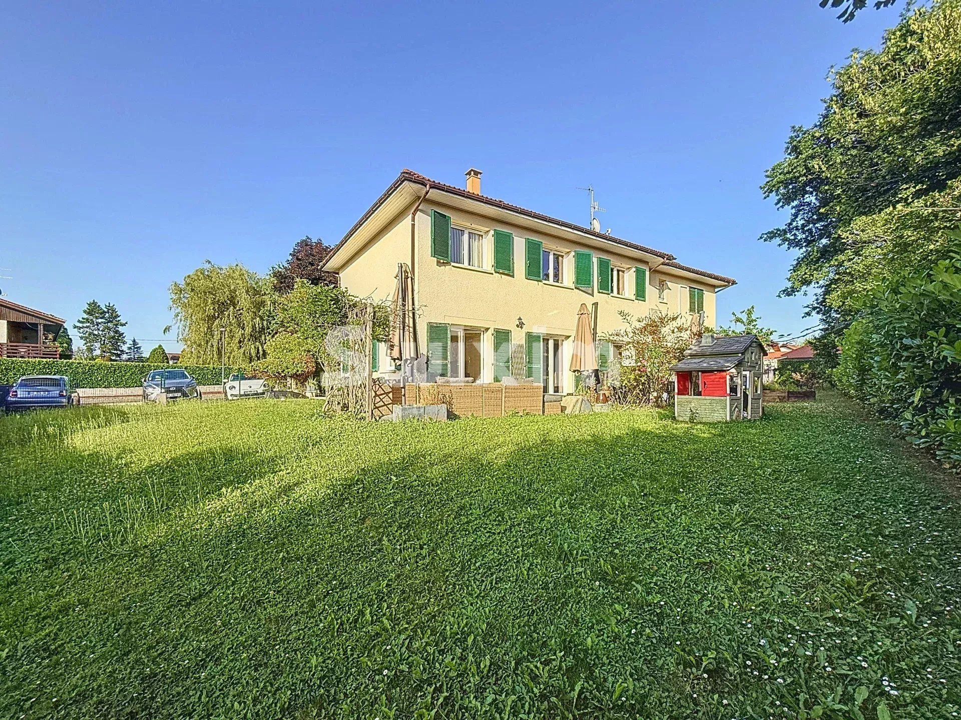 casa 7 Camere in vendita su Prévessin-Moëns (01280)