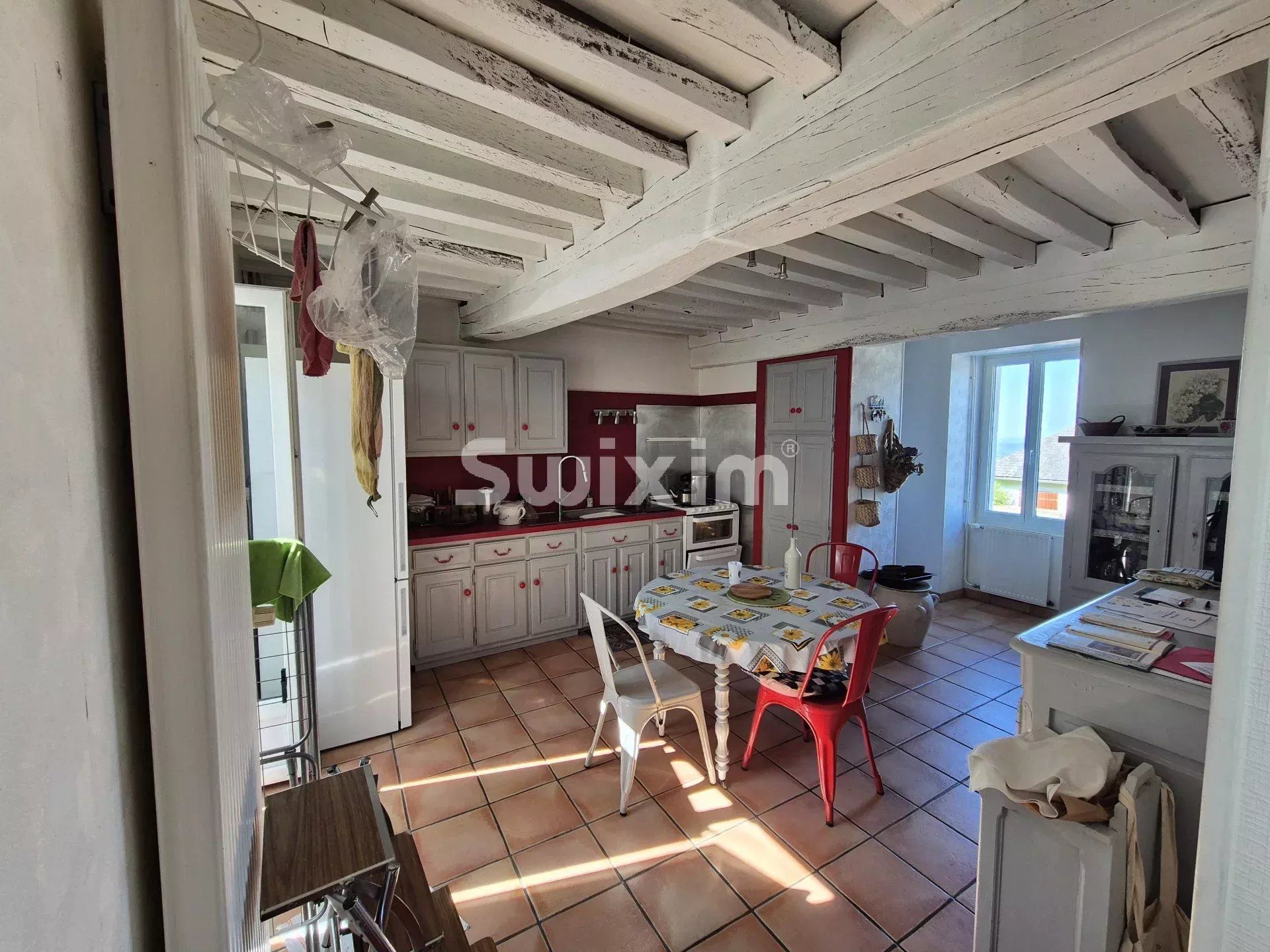 house 5 Rooms for sale on Château-Chinon (Ville) (58120)