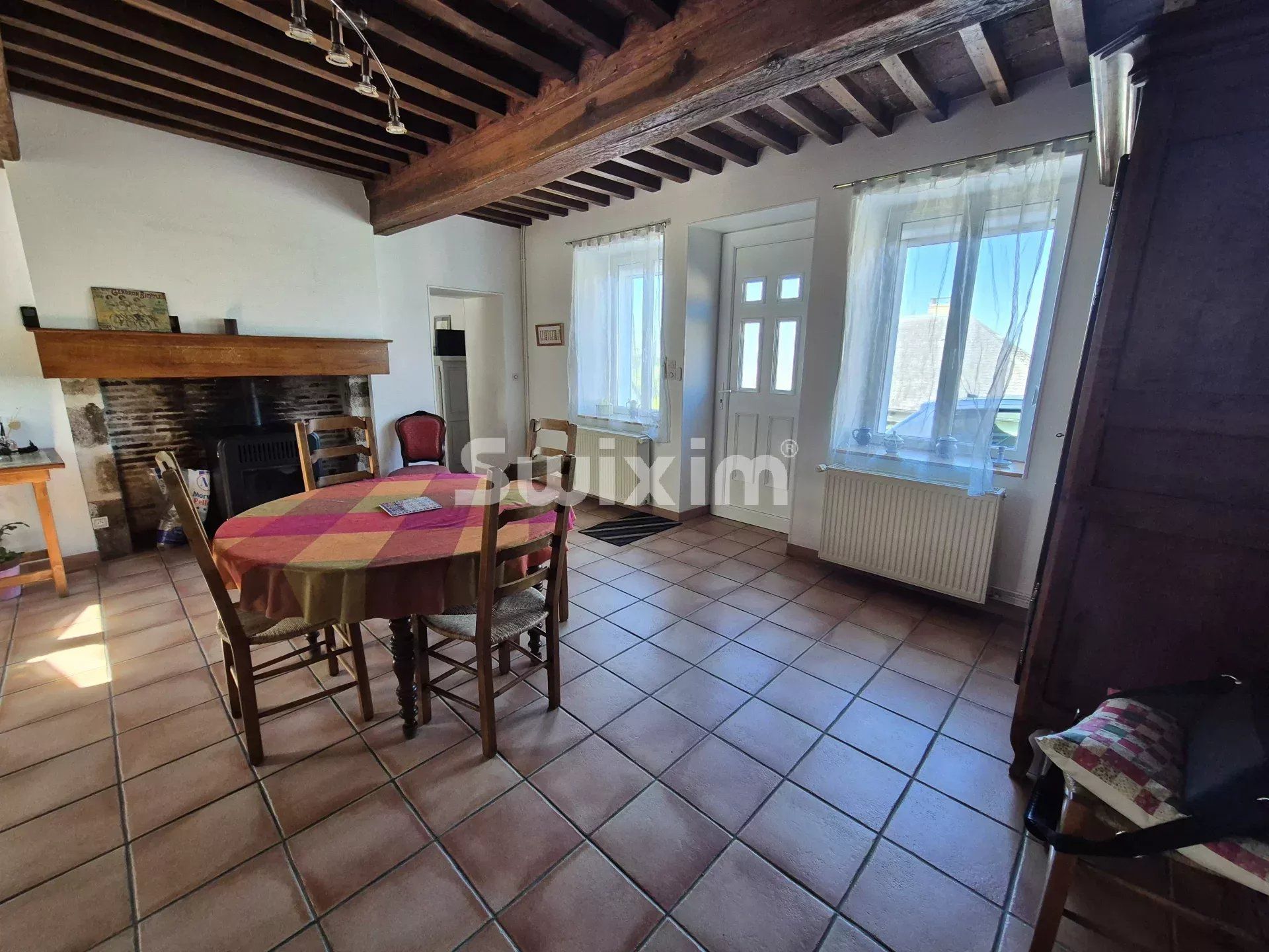 house 5 Rooms for sale on Château-Chinon (Ville) (58120)