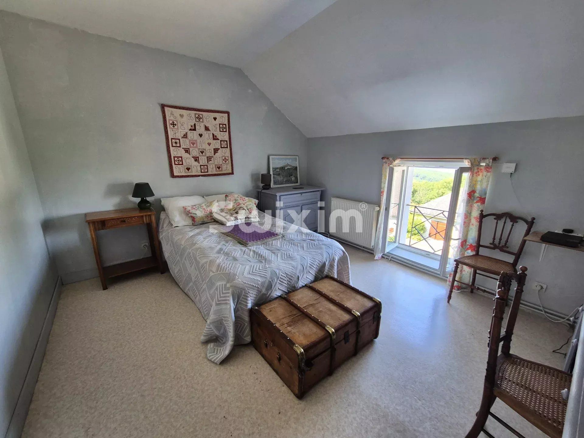 house 5 Rooms for sale on Château-Chinon (Ville) (58120)