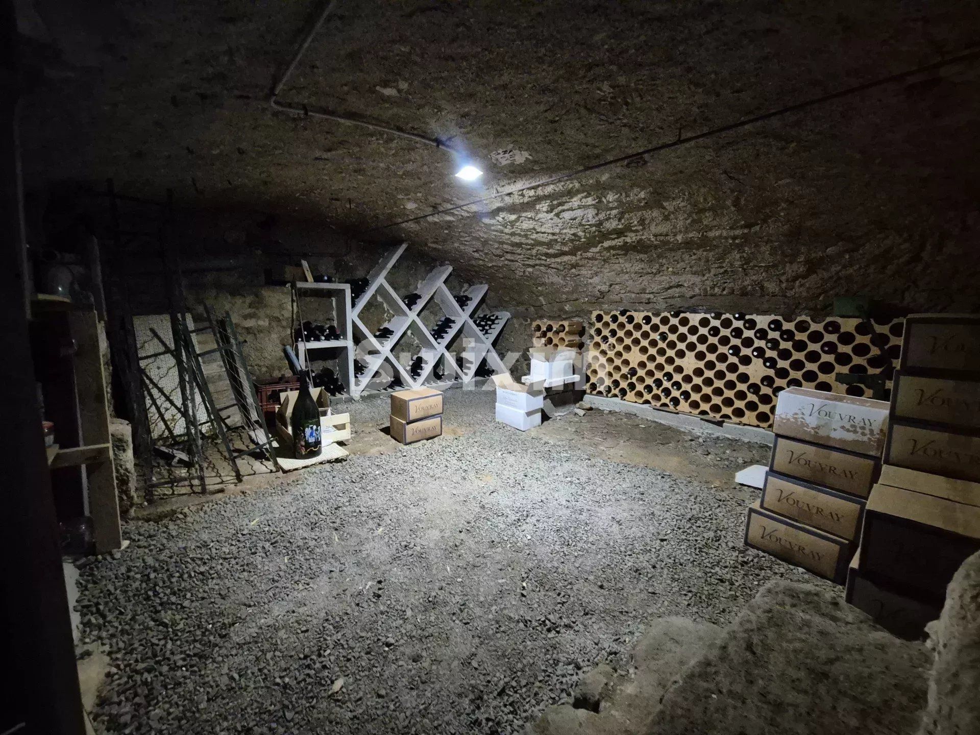 house 5 Rooms for sale on Château-Chinon (Ville) (58120)