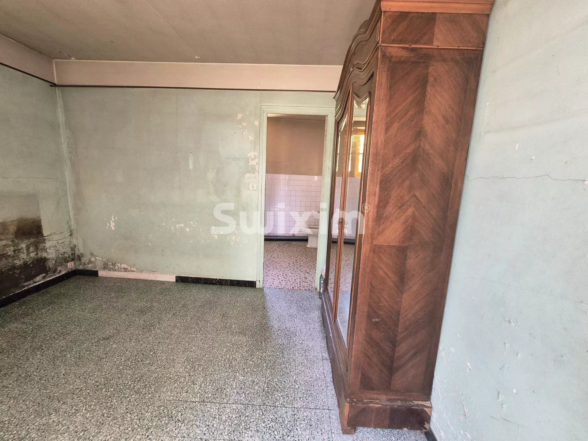 house 6 Rooms for sale on Planchez (58230)