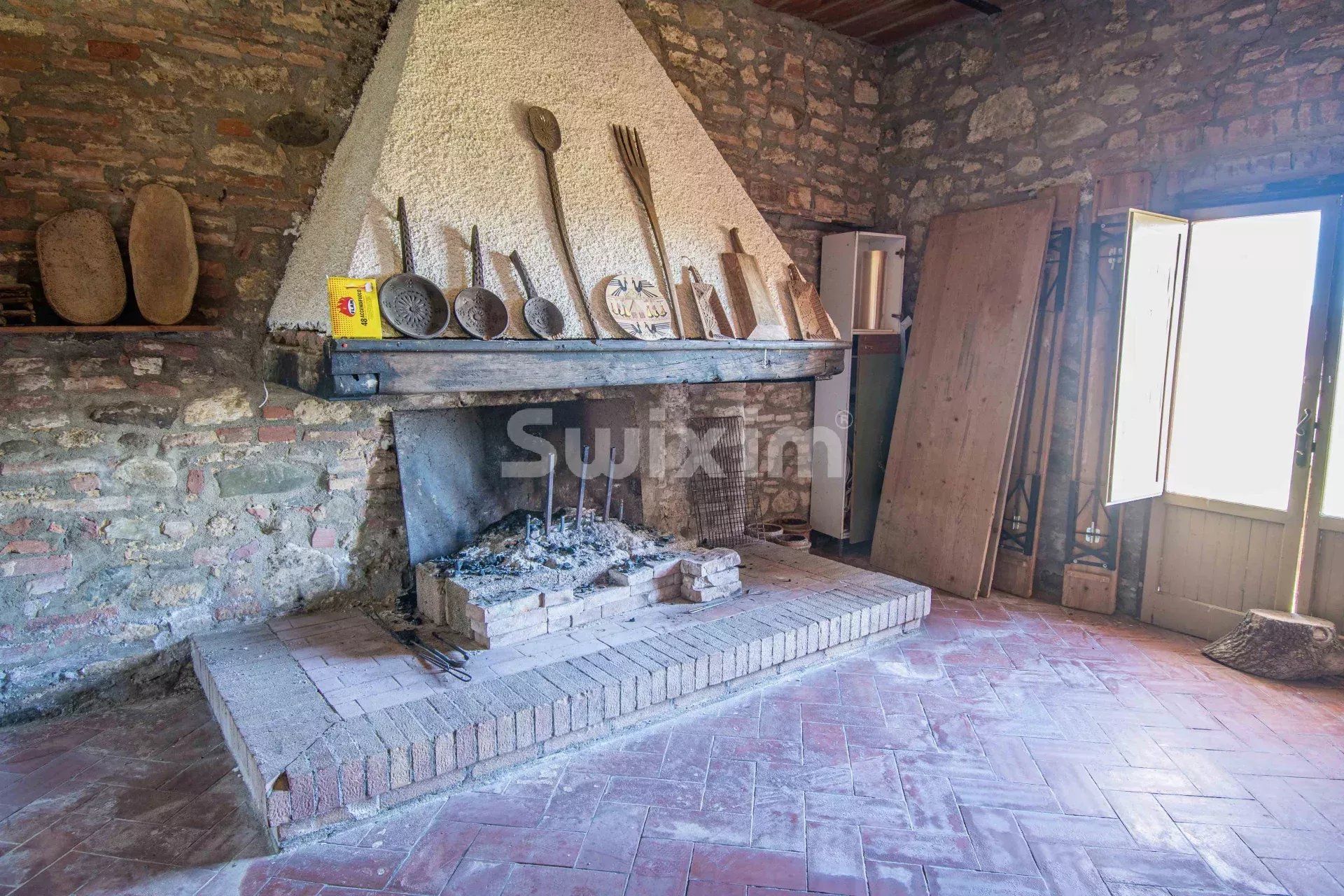 wine estate 30 Rooms for sale on Asciano (53041)