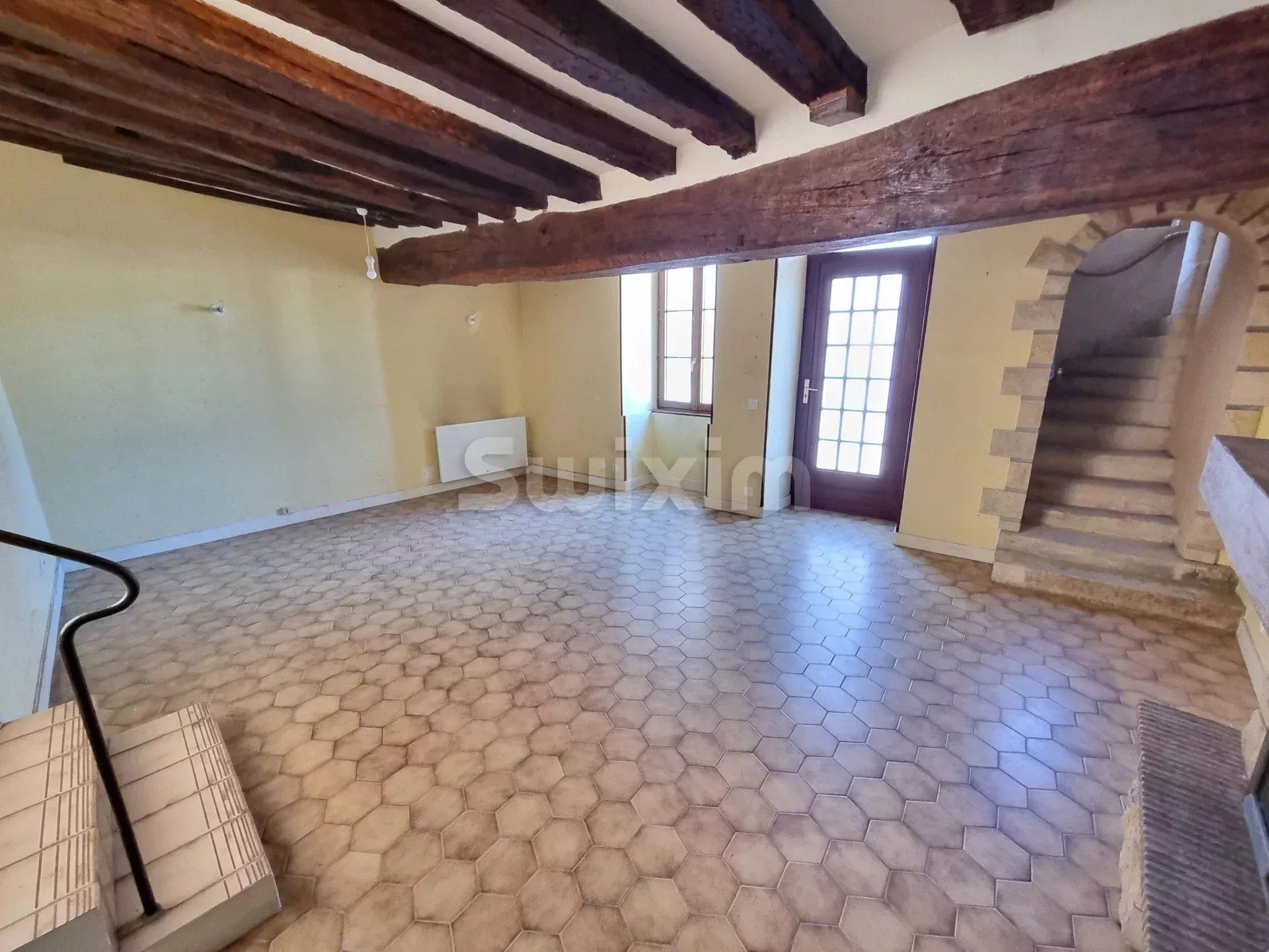 casa 4 Quartos para venda sobre Varzy (58210)