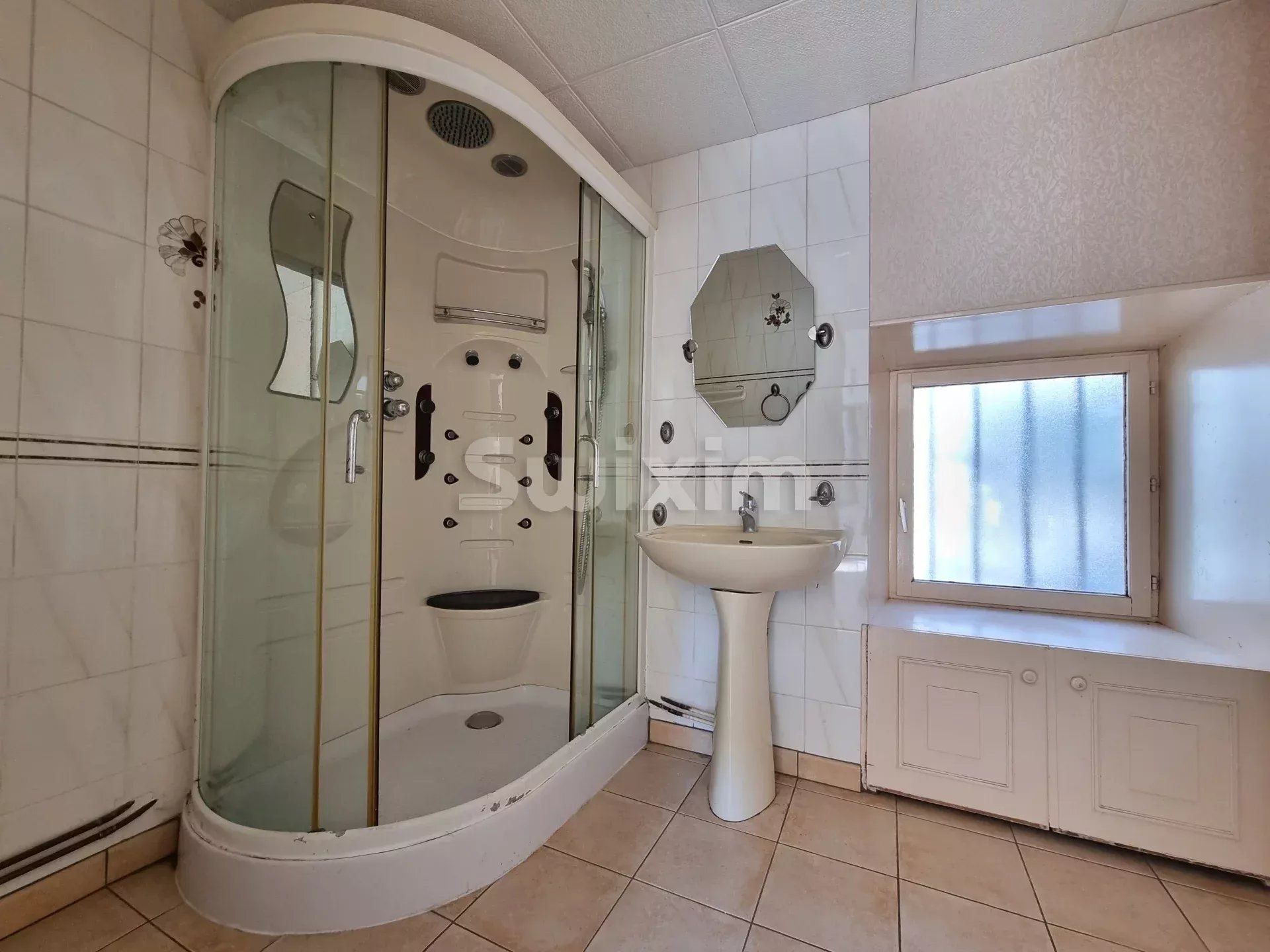 casa 4 Quartos para venda sobre Varzy (58210)