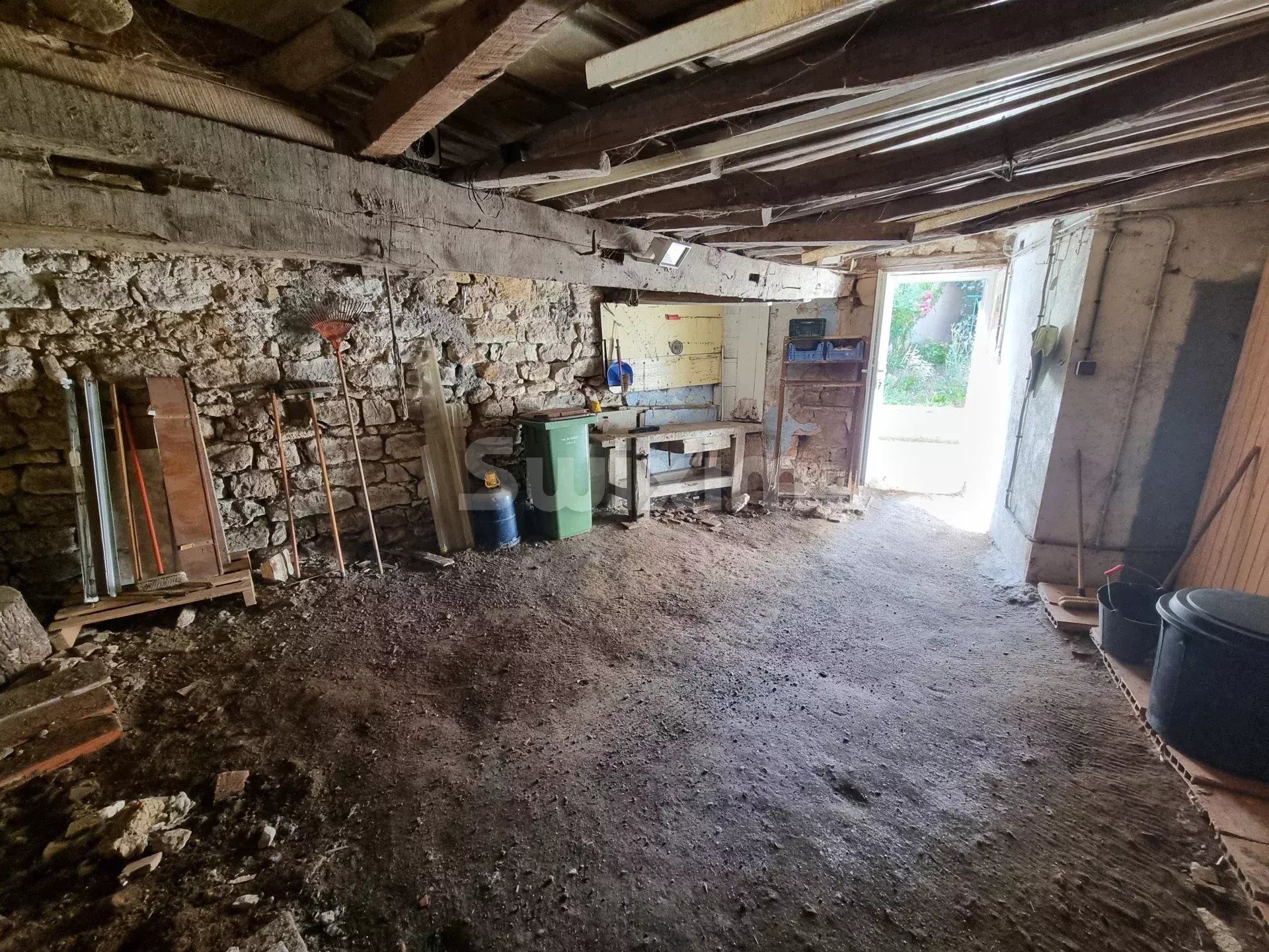 casa 4 Quartos para venda sobre Varzy (58210)