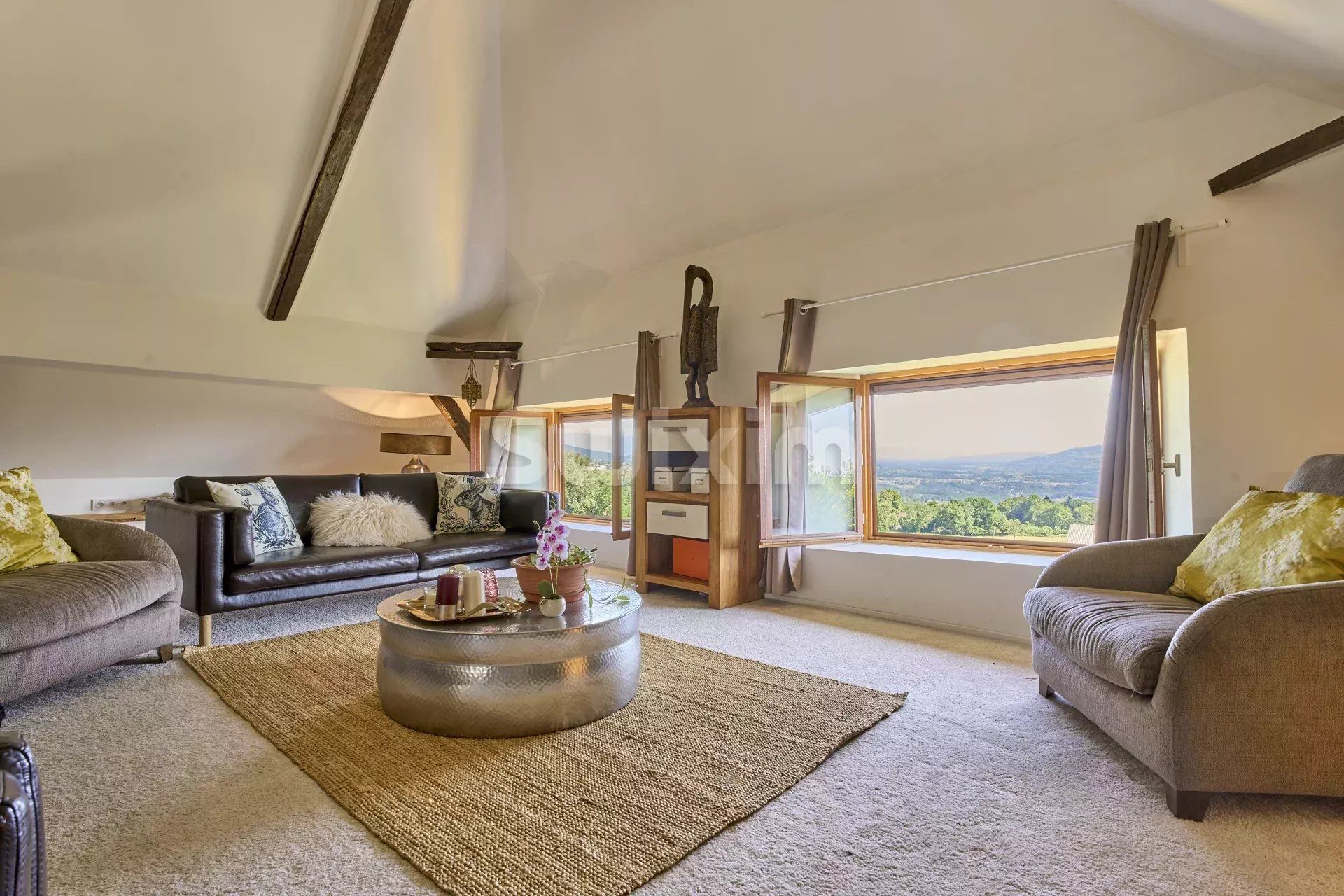 maison 9 Pièces en vente sur Pers-Jussy (74930)