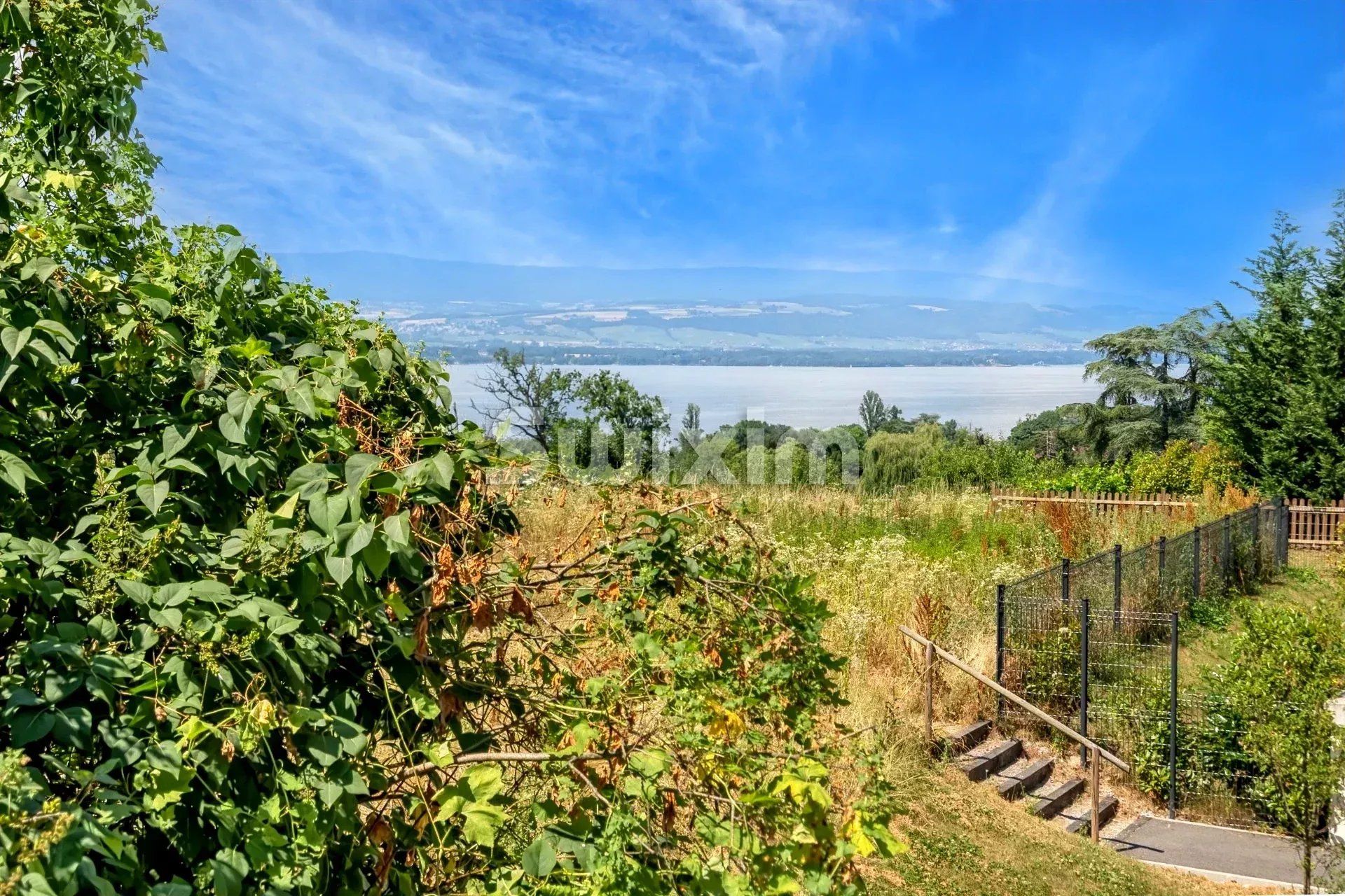 apartment 4 Rooms for sale on Chens-sur-Léman (74140)