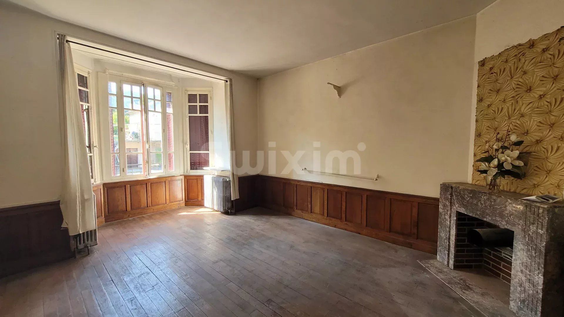 casa para venda sobre Lons-le-Saunier (39000)