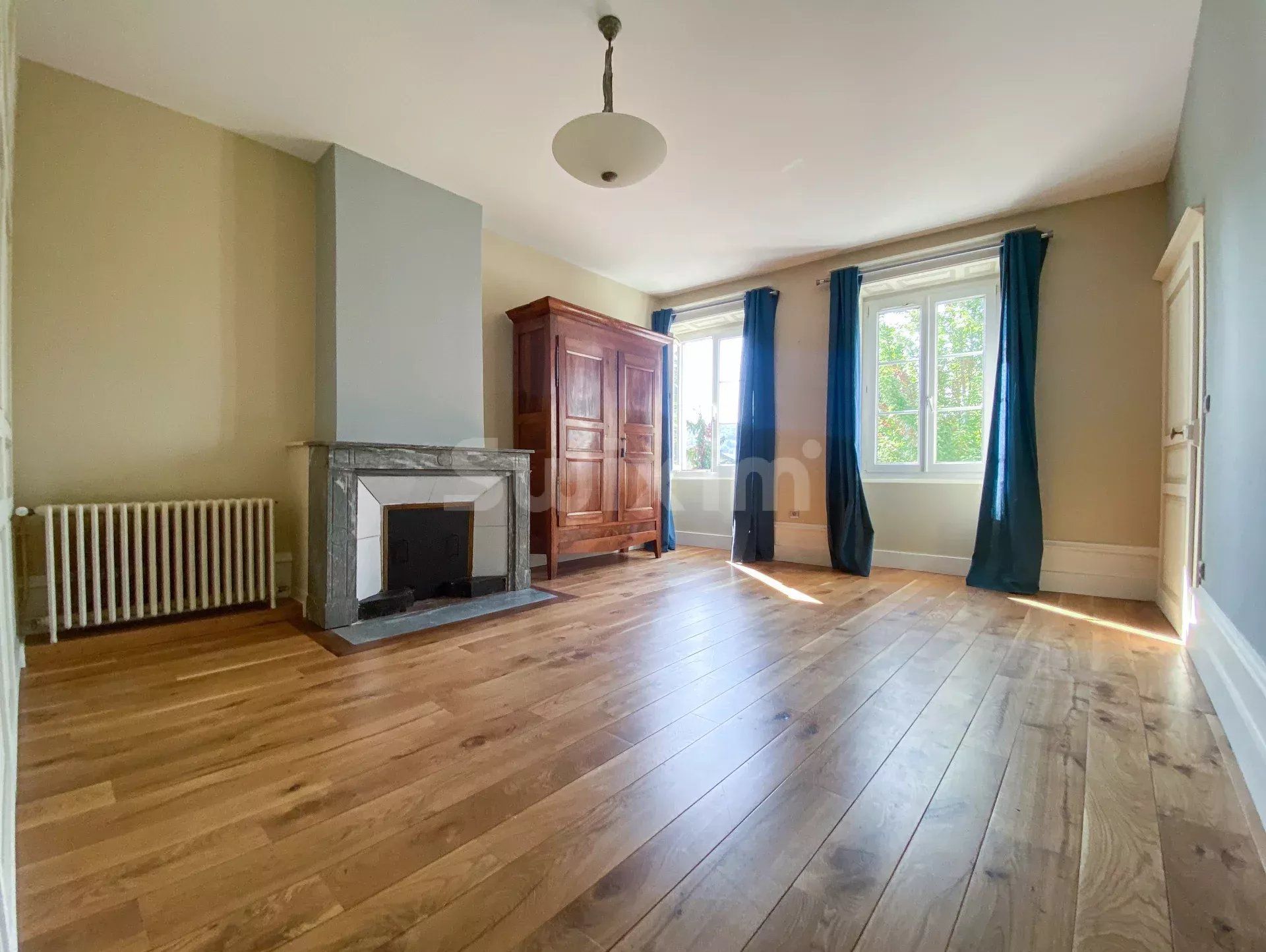 casa 10 Salas en venta en Lons-le-Saunier (39000)